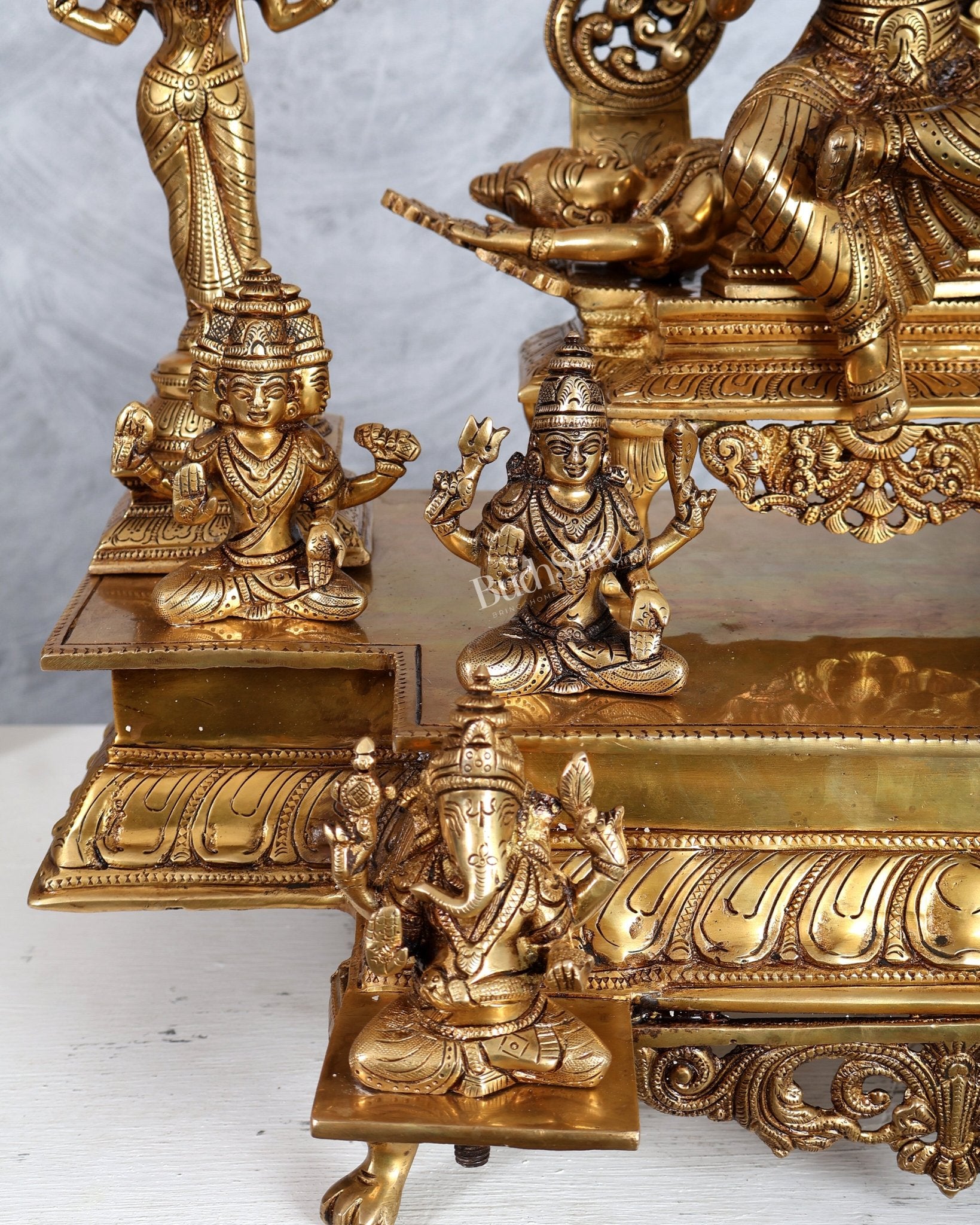 Brass Superfine Tripura Sundari Rajarajeshwari Sri Vidya Darbar – Grand Temple Sculpture (22.75 Inches) - Budhshiv.com