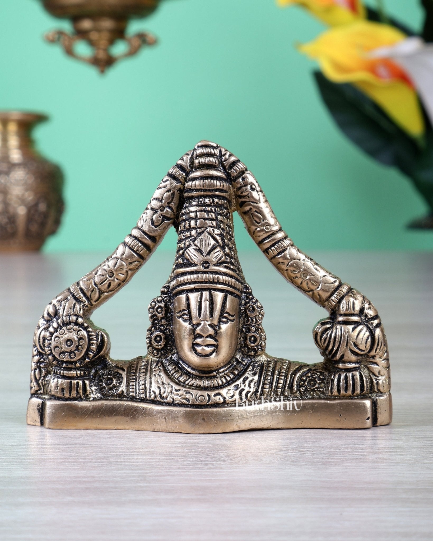 Brass Tirupati Balaji Bust Face Table Idol – Mini Sacred Venkateswara Statue (3 Inch) - Budhshiv.com
