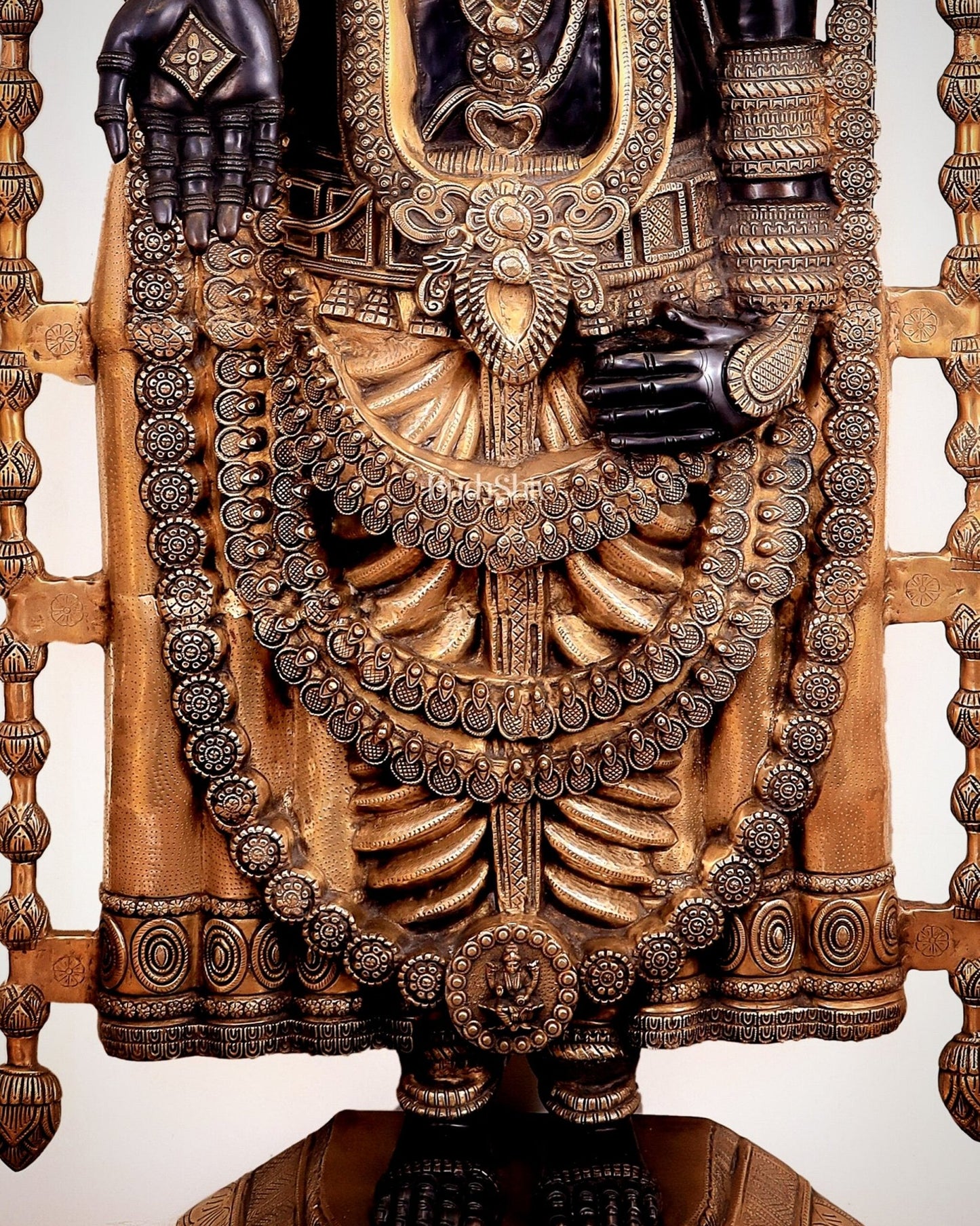Brass Tirupati Balaji Lord Venkateshwara Swamy 6 Feet Statue - Budhshiv.com