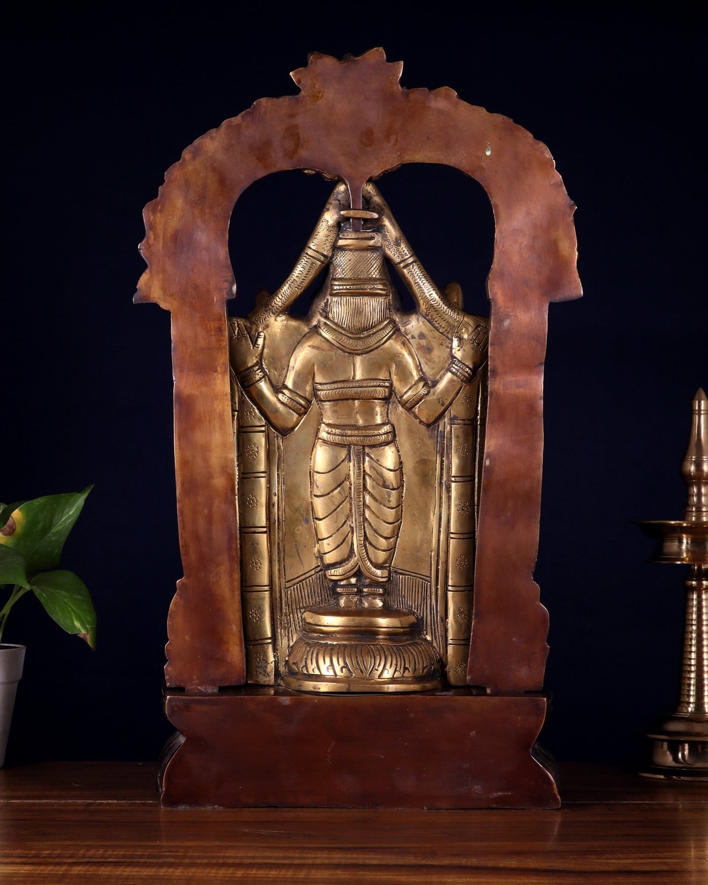 Brass Tirupati Balaji Lord Venkateshwara Swamy idol 20 inch - Budhshiv.com