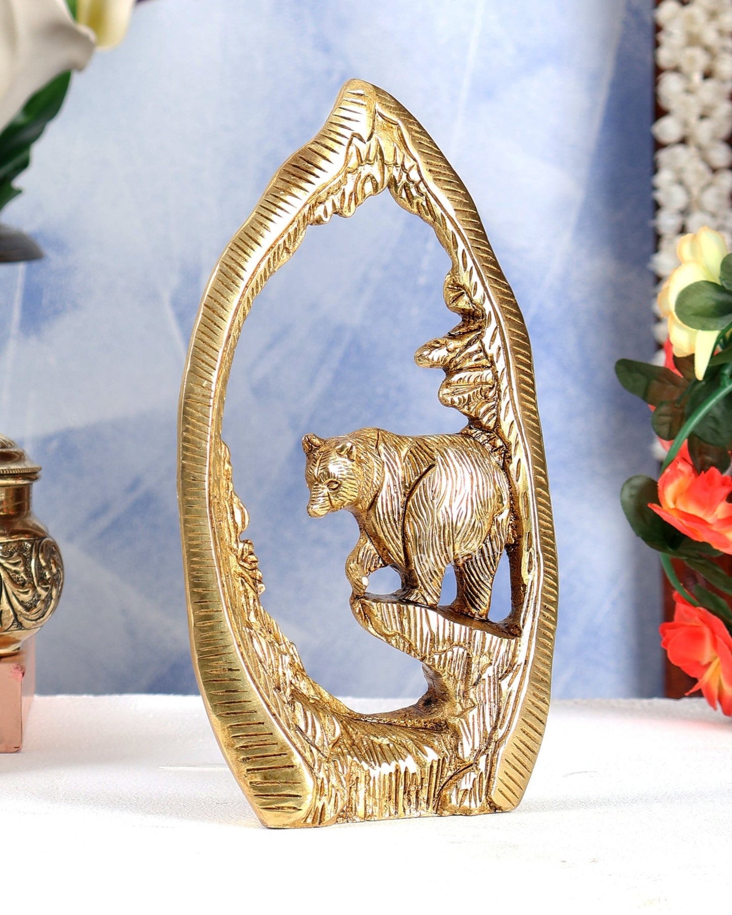 Brass Unique Bear Showpiece – Handcrafted Wildlife Home Décor Sculpture 7.5 inch - Budhshiv.com