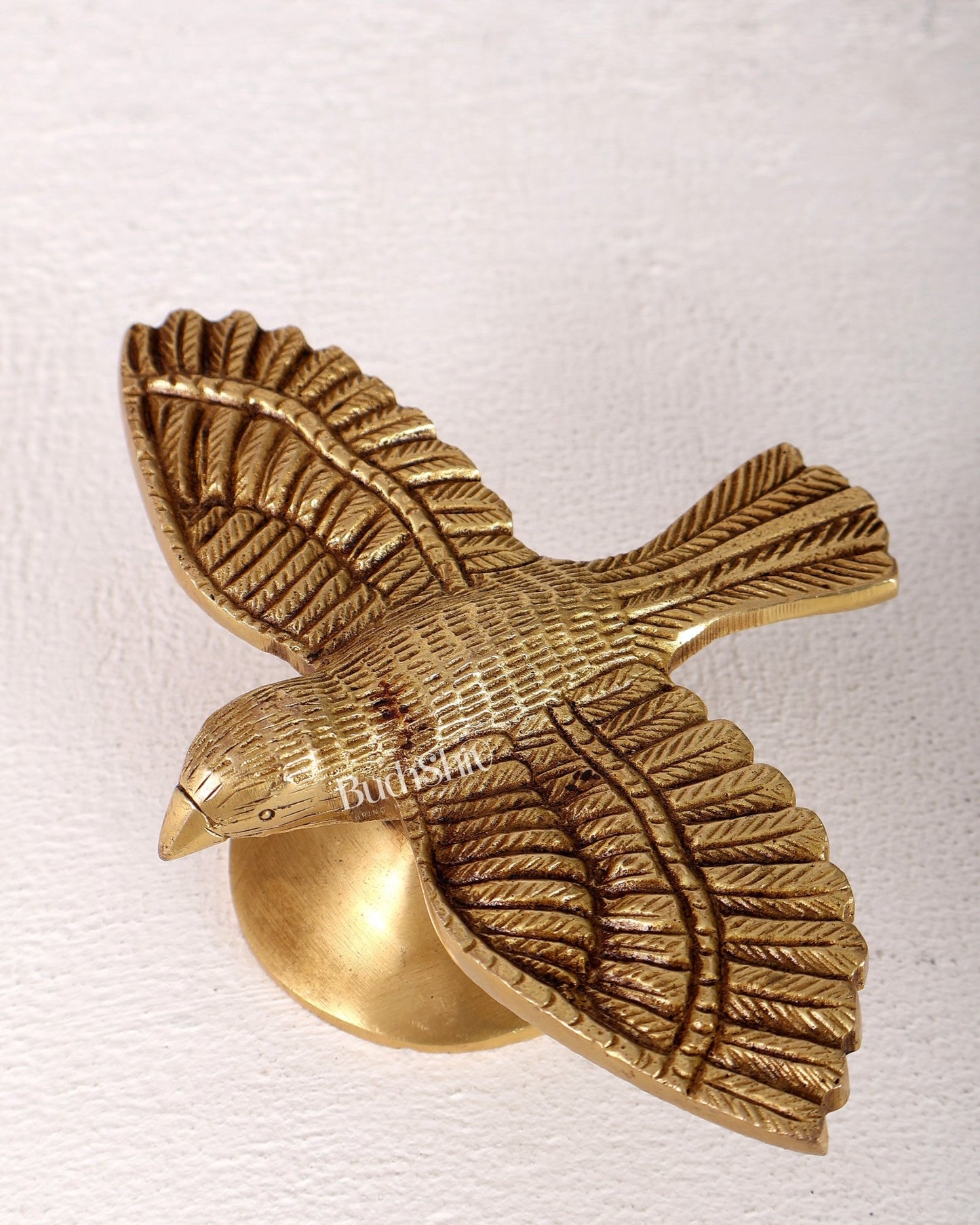 Brass Unique Flying Eagle Showpiece – Vastu Approved Handcrafted Home Décor - Budhshiv.com