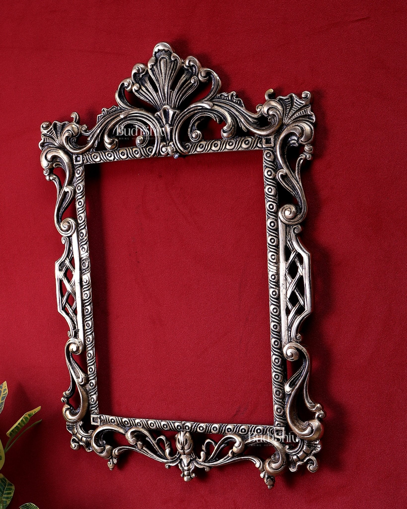 Brass Wall Hanging Photo Frame – Intricate Vintage Design 17.5 inch - Budhshiv.com