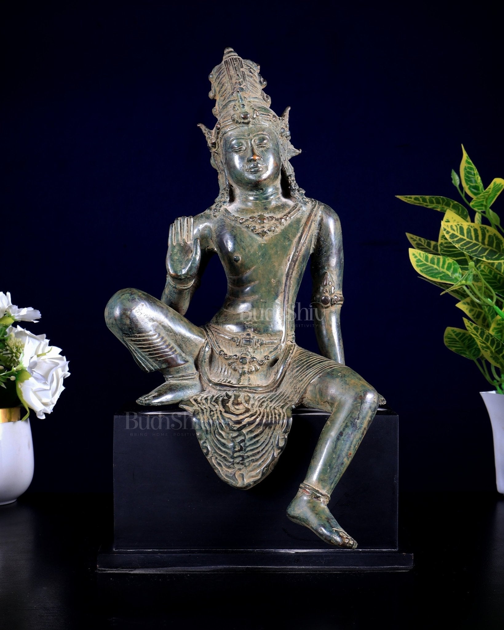 Bronze Avalokiteshvara (Kwan Yin) – Bodhisattva of Compassion 14 inch - Budhshiv.com
