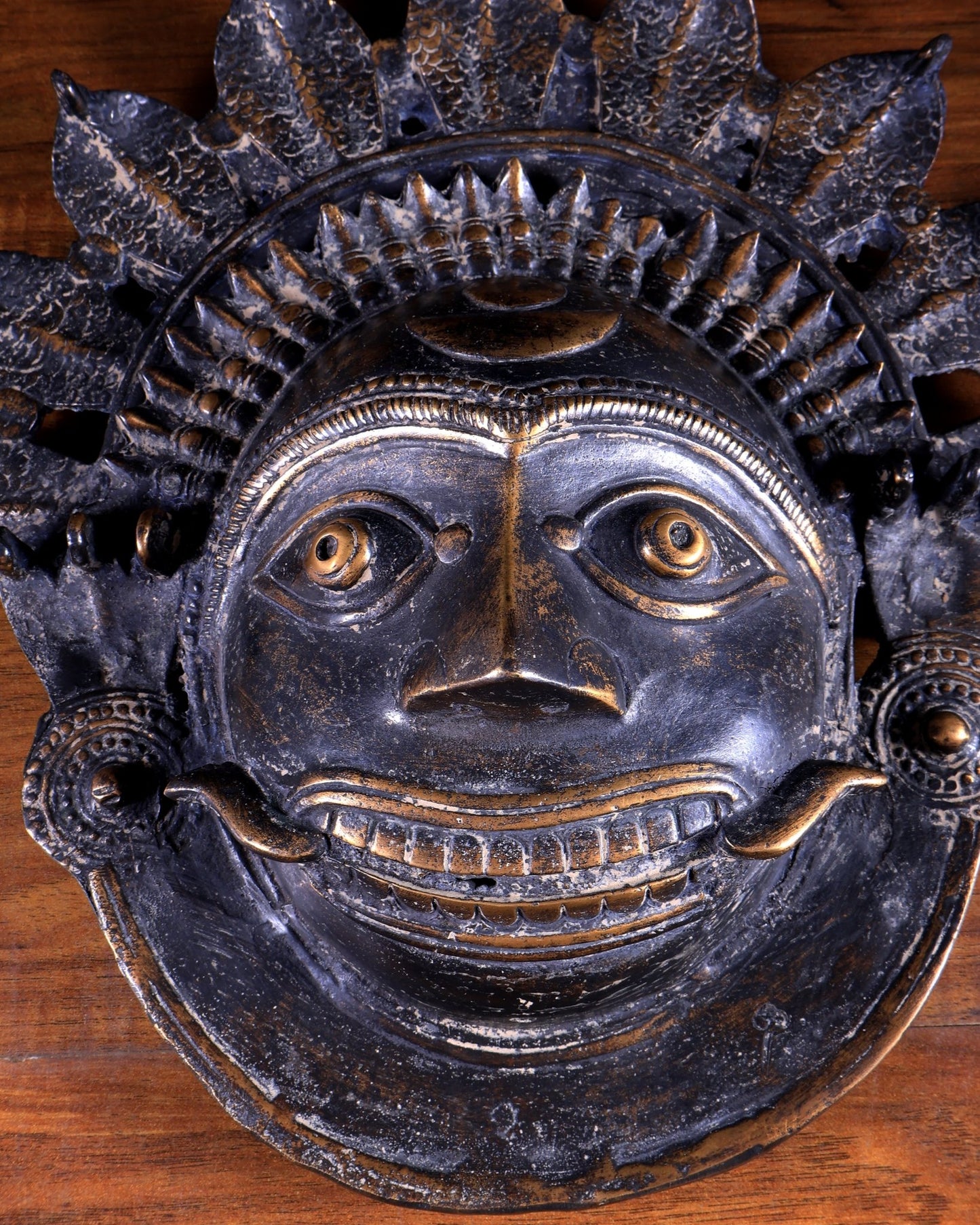 Bronze Bhuta Mask – Vintage Tone Wall Artefact - Budhshiv.com