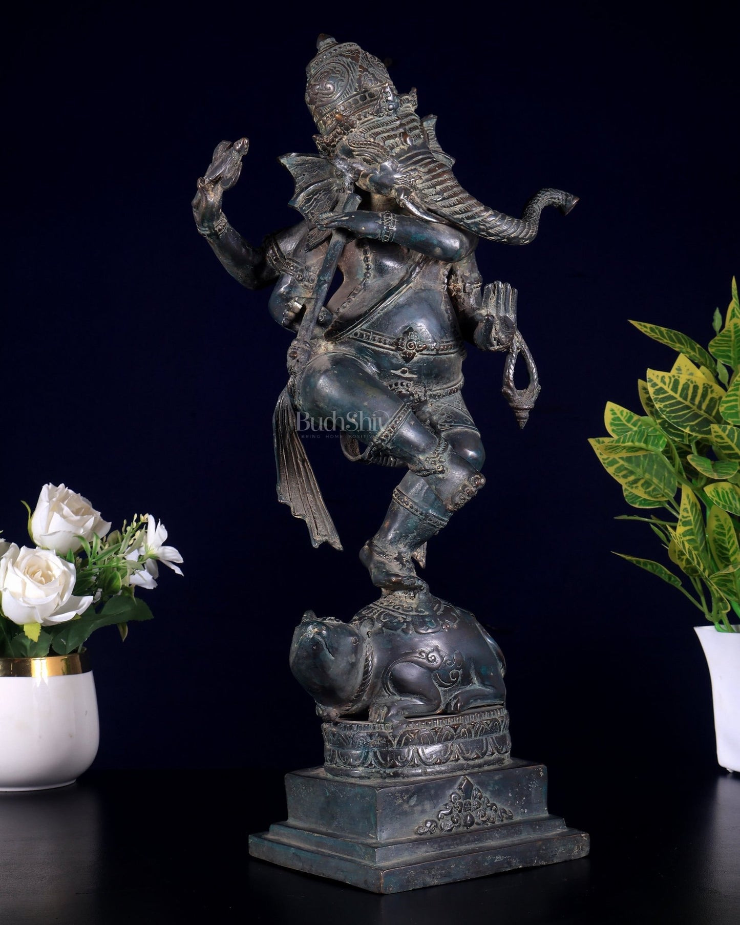 Bronze Dancing Ganesha Playing Flute on Mooshak statue | Lost Wax Casting | 16.5" - Budhshiv.com