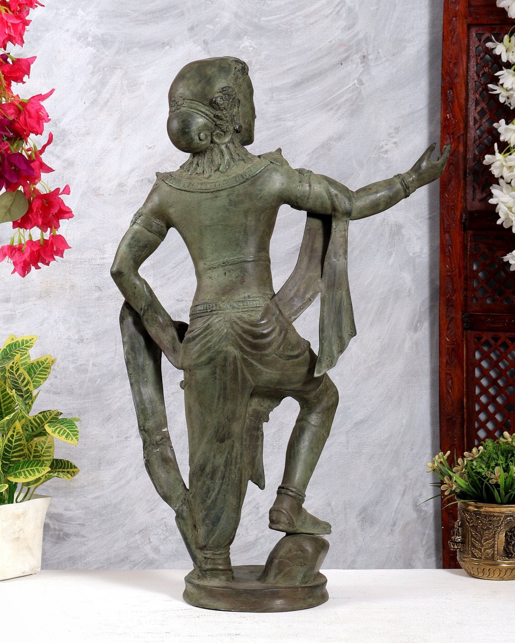 Bronze Krishna Gita Updesh Statue – Vintage Patina | Indonesian Depiction - Budhshiv.com