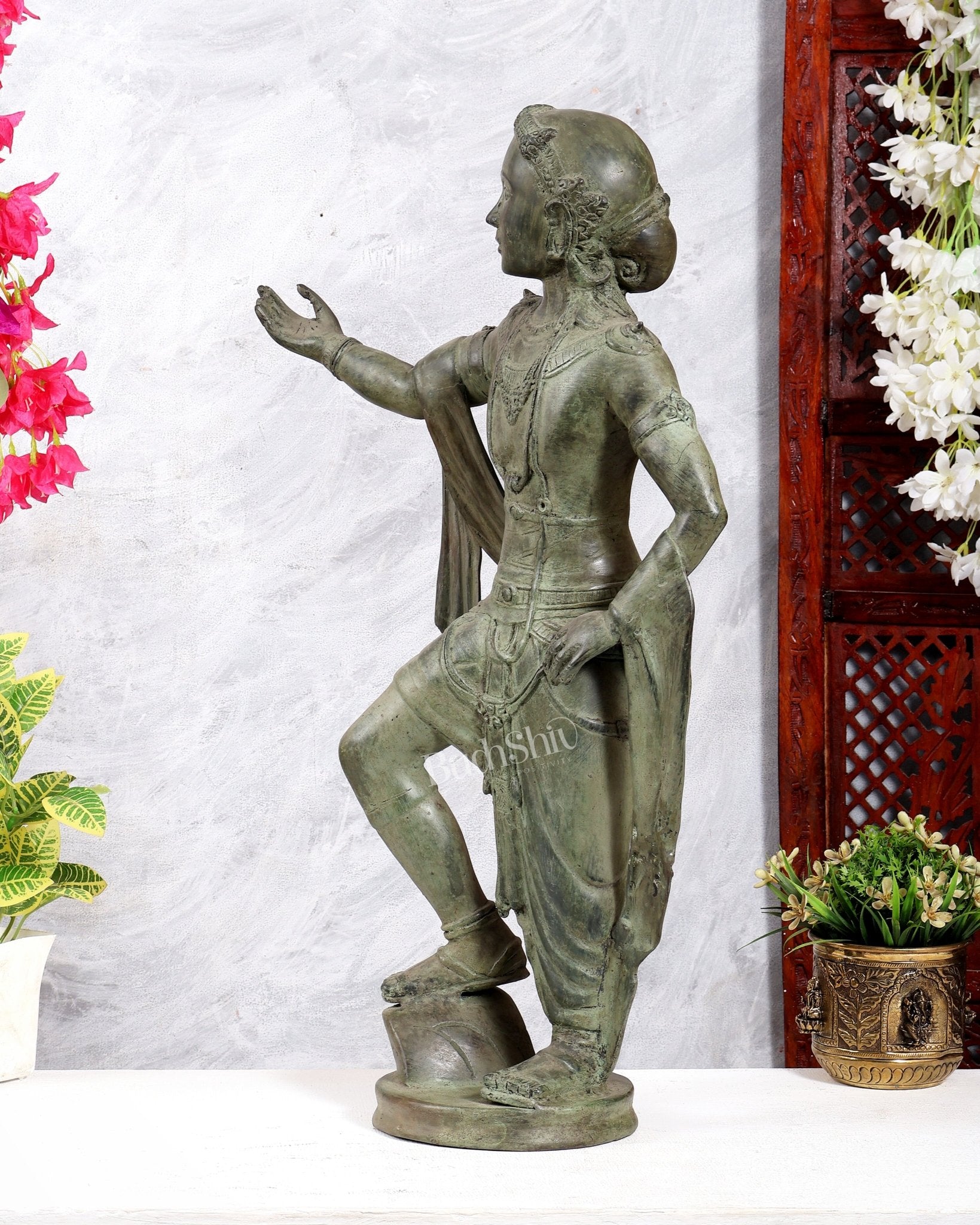 Bronze Krishna Gita Updesh Statue – Vintage Patina | Indonesian Depiction - Budhshiv.com