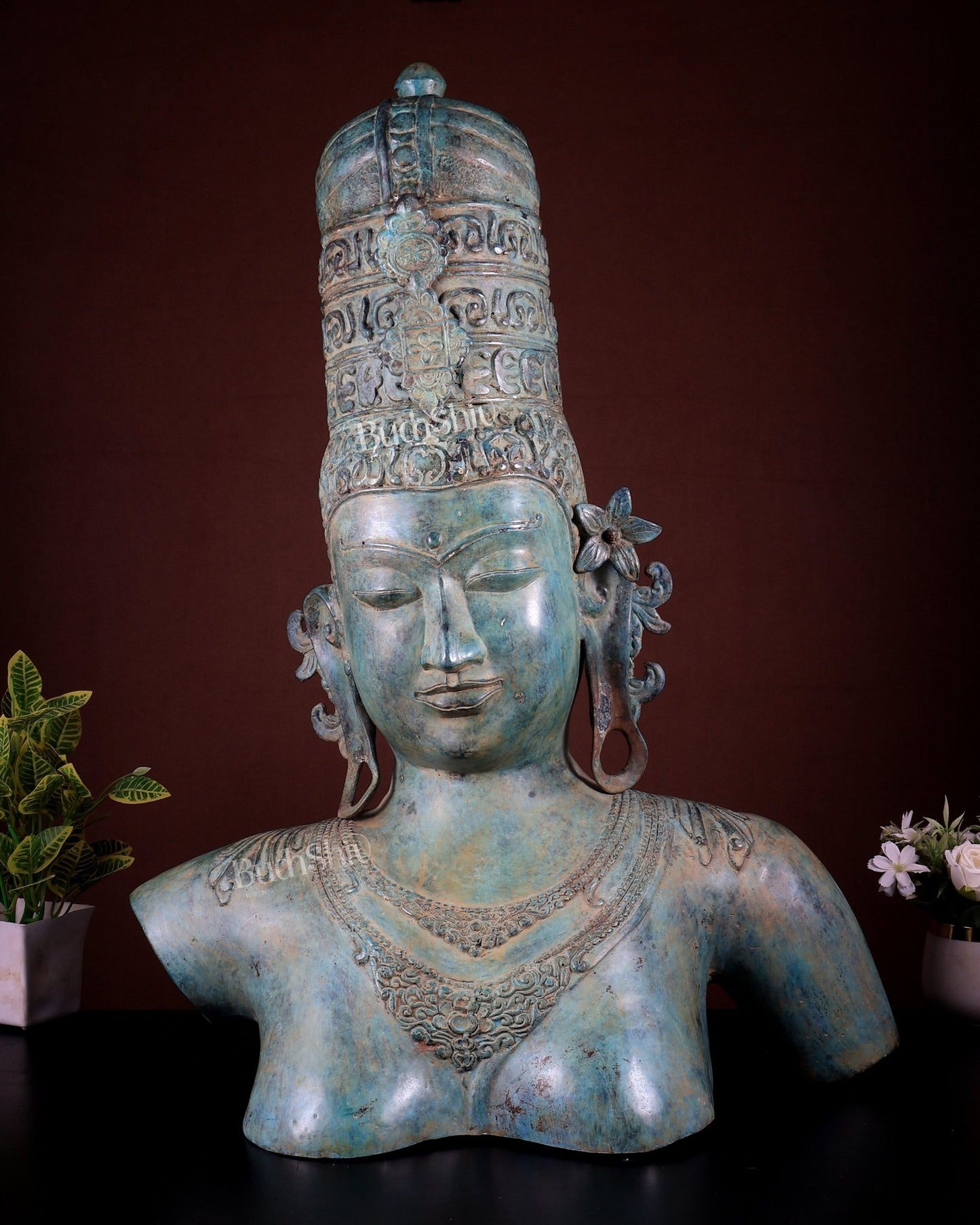 Bronze Parvati Large Museum Style Sculpture | Lost Wax Casting | 76 cm / 30 in - Budhshiv.com
