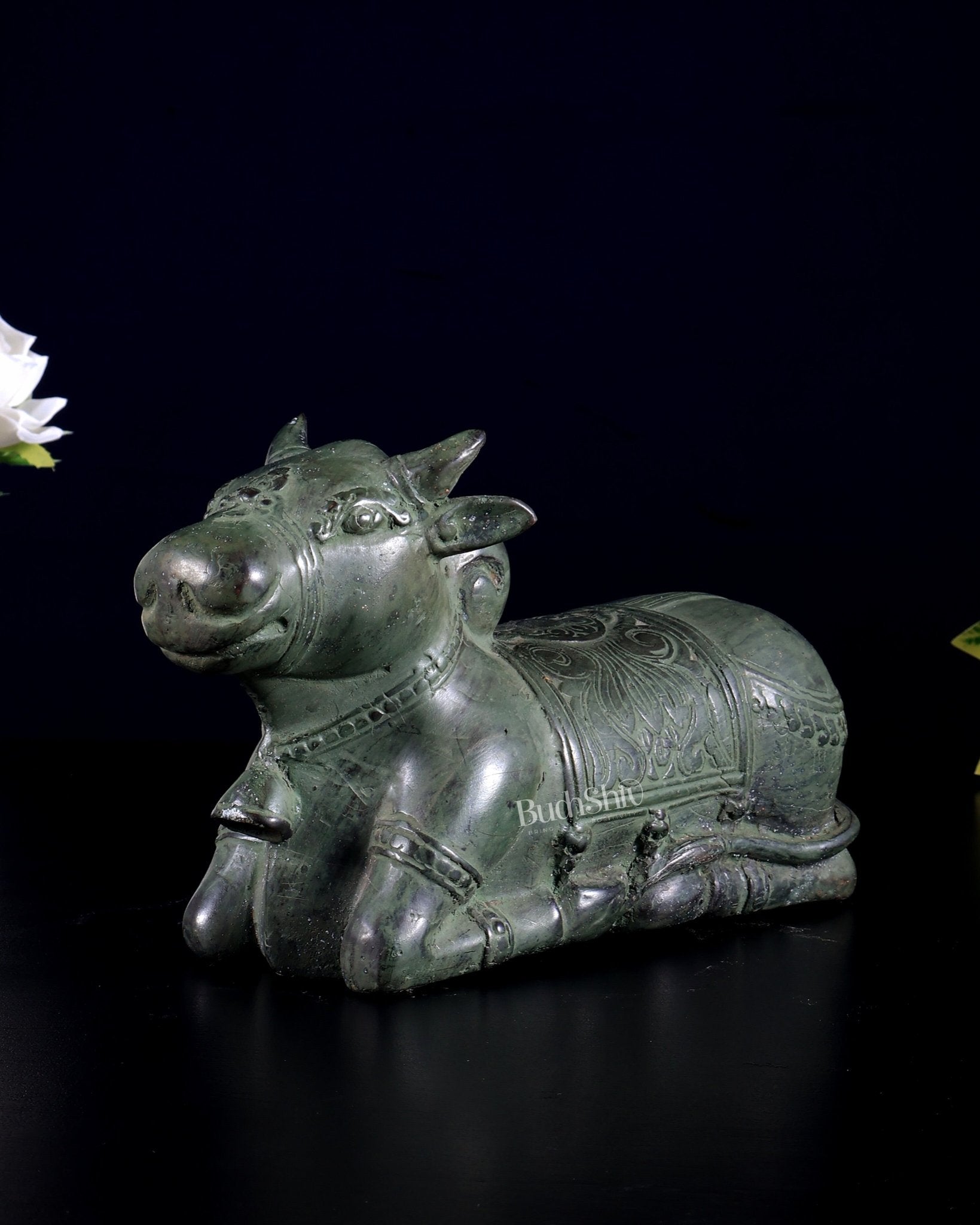 Bronze Vintage Nandi Sculpture 8.5" - Budhshiv.com