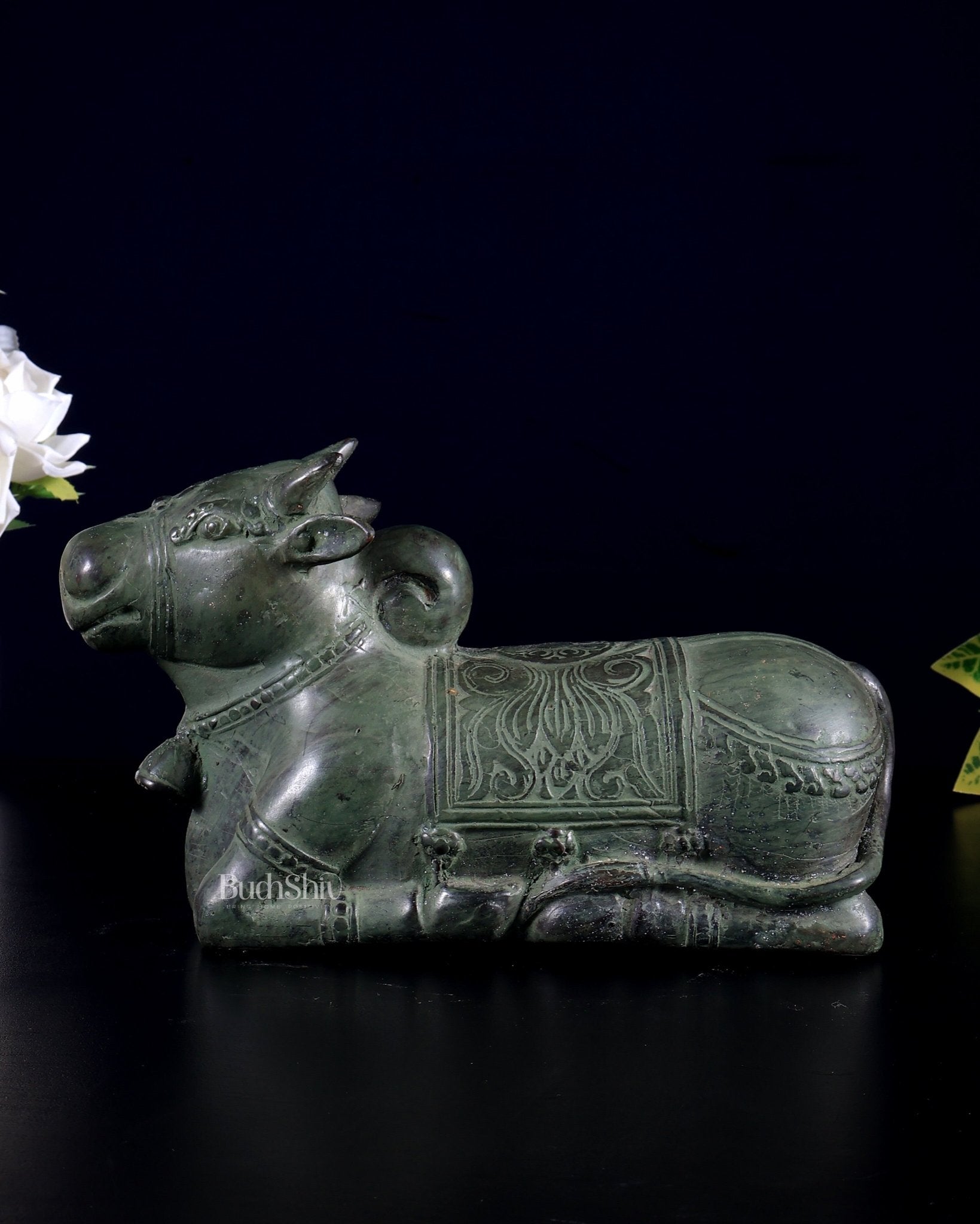 Bronze Vintage Nandi Sculpture 8.5" - Budhshiv.com