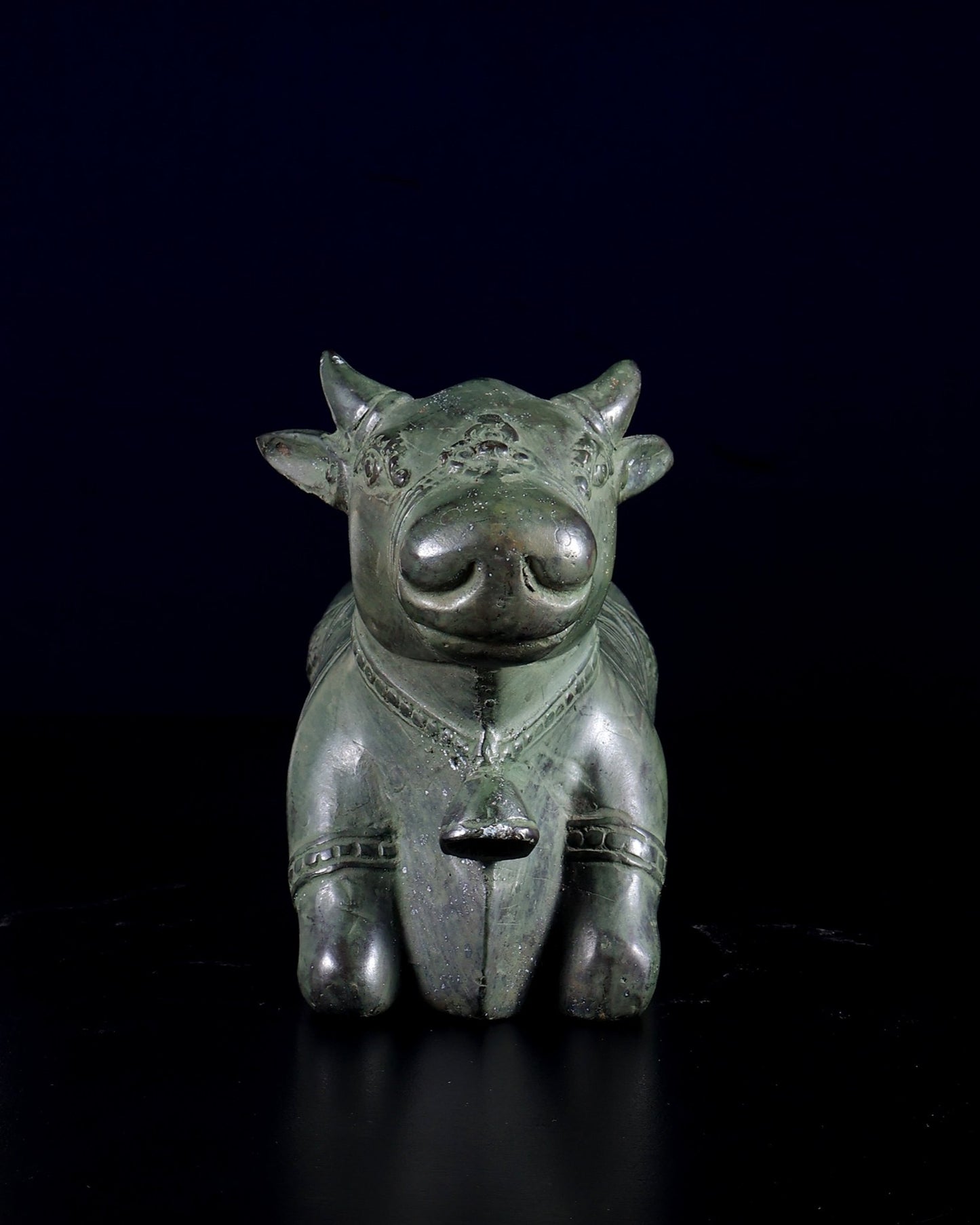 Bronze Vintage Nandi Sculpture 8.5" - Budhshiv.com