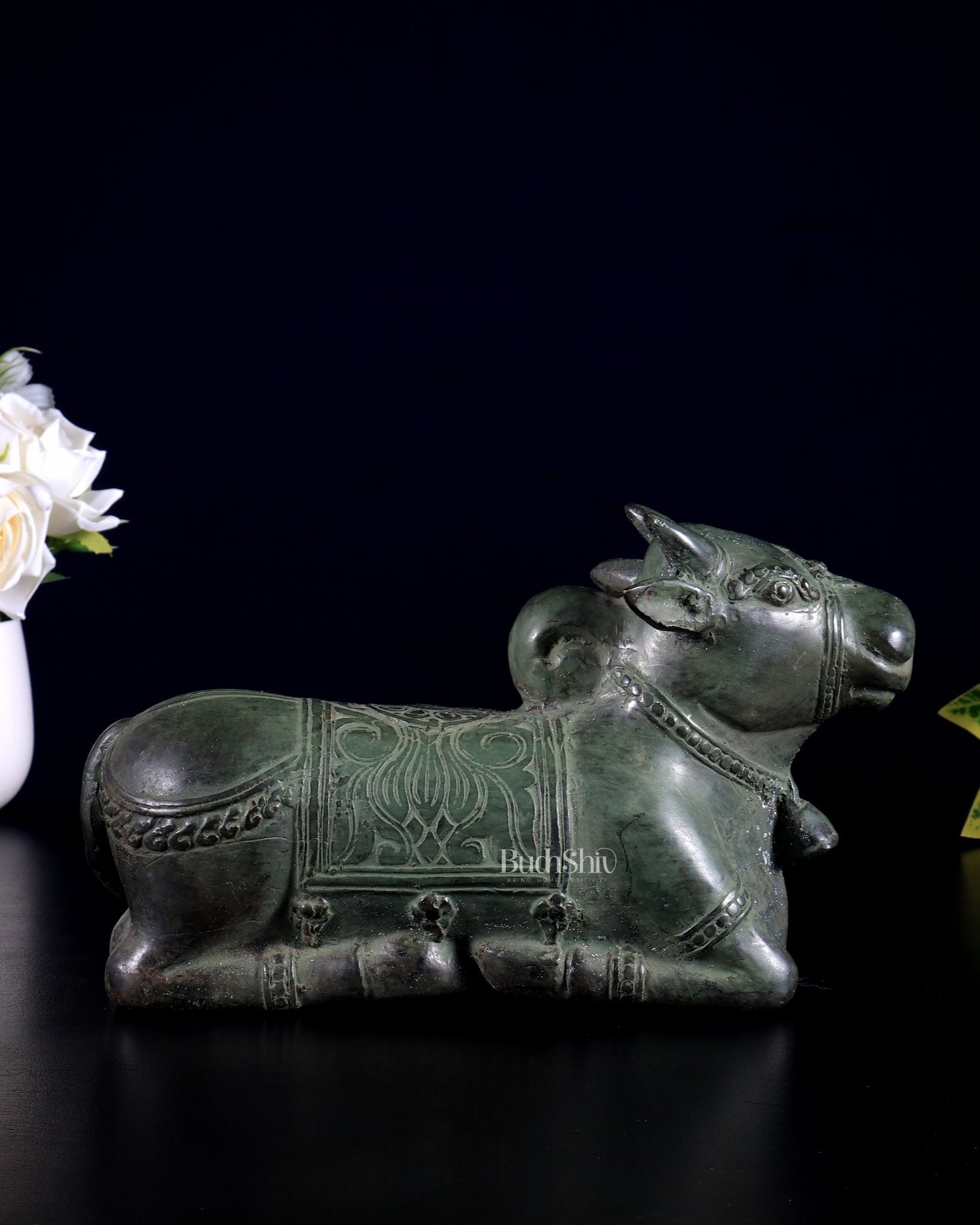 Bronze Vintage Nandi Sculpture 8.5" - Budhshiv.com