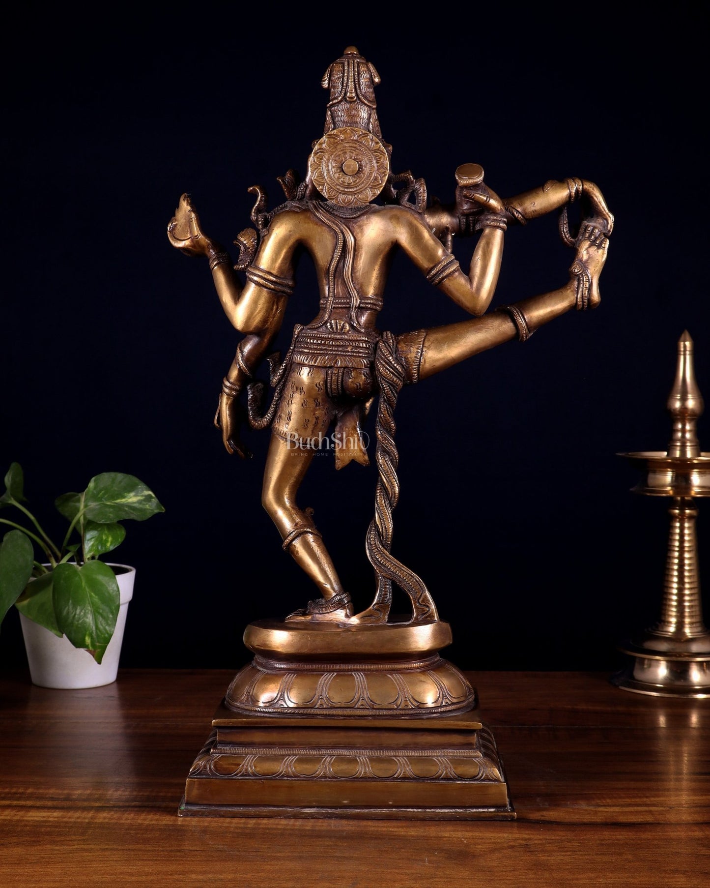 Divine 18 - Inch Brass dancing shiva with right leg raised - Budhshiv.com