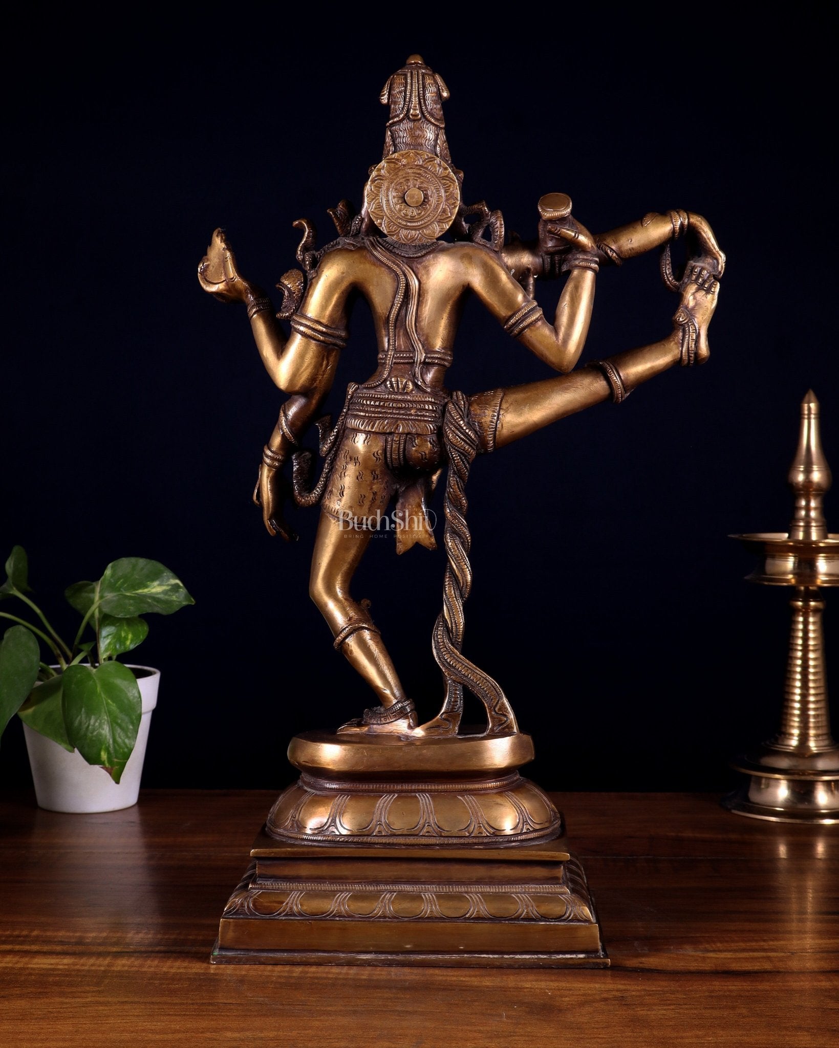 Divine 18 - Inch Brass dancing shiva with right leg raised - Budhshiv.com