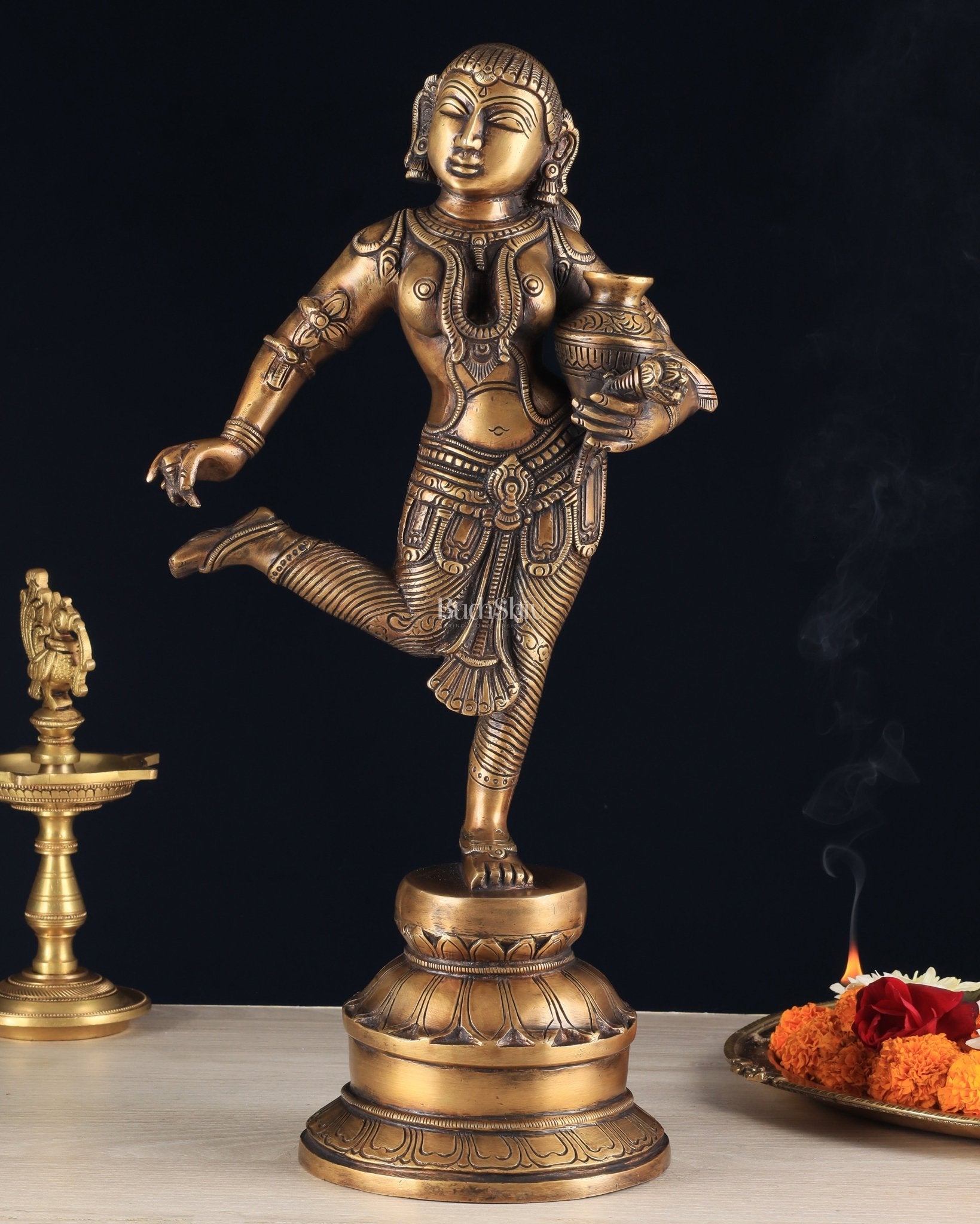 Elegant Brass Pot Lady Sculpture - 16.5 Inches - Budhshiv.com