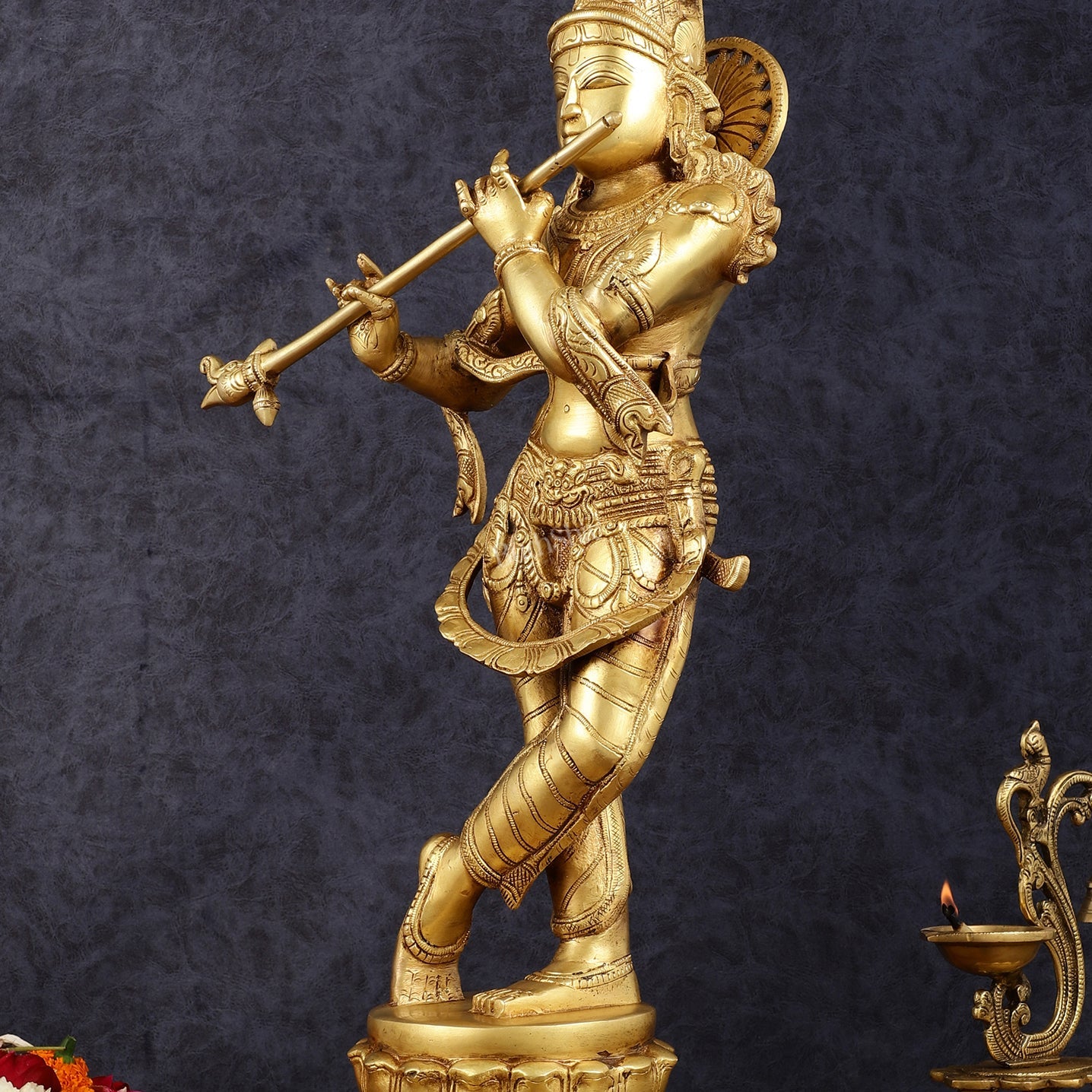 Exquisite 22 - Inch Pure Brass Lord Krishna Statue - Budhshiv.com