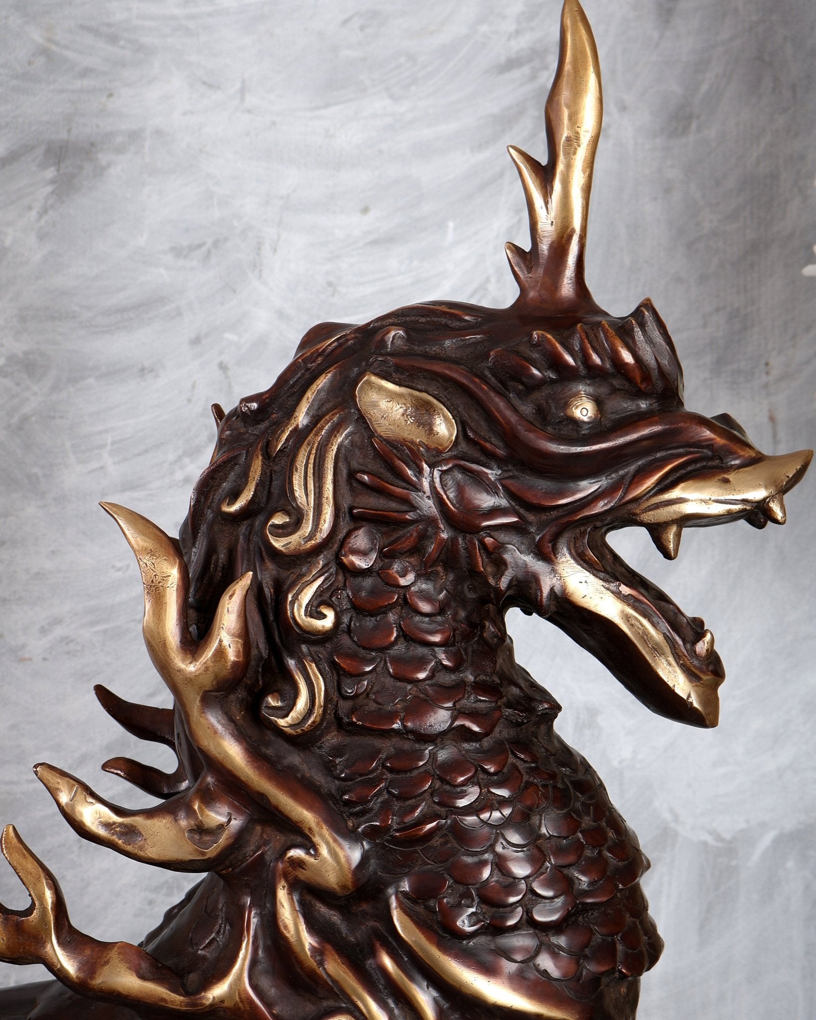 Fiery Tibetan Brass Snow Lion Statue – Copper Brown Dual Tone Finish (34.5 Inches) - Budhshiv.com