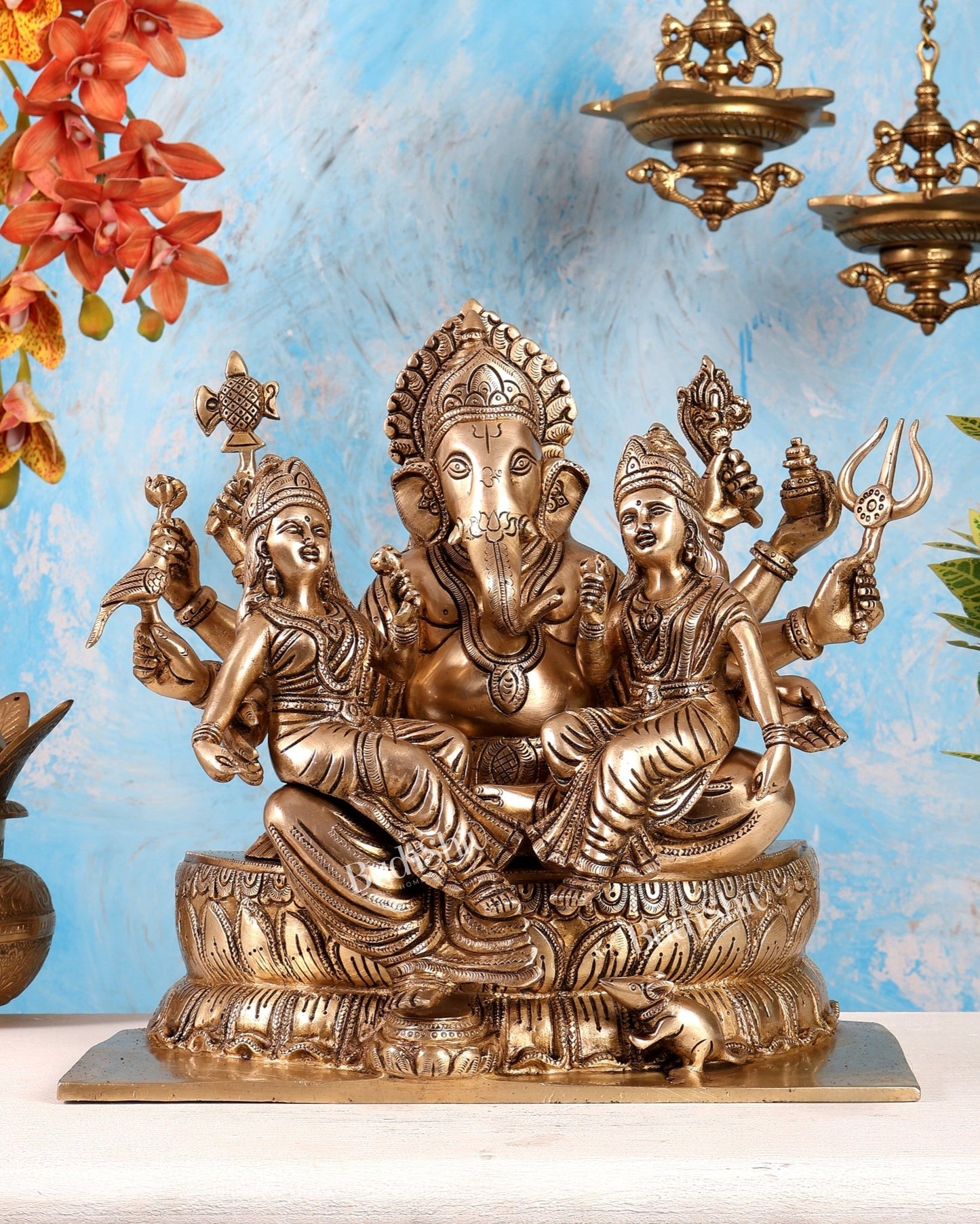 Handcrafted Brass Ganesha with Riddhi and Siddhi – 13.5 Inch - Budhshiv.com