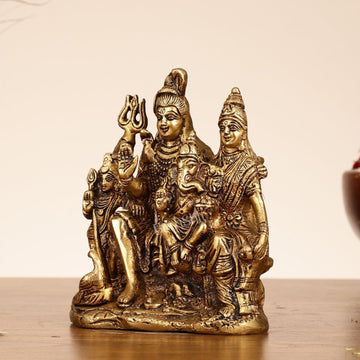 Handcrafted Brass Lord Shiva Parivaar Idol 6" - Budhshiv.com