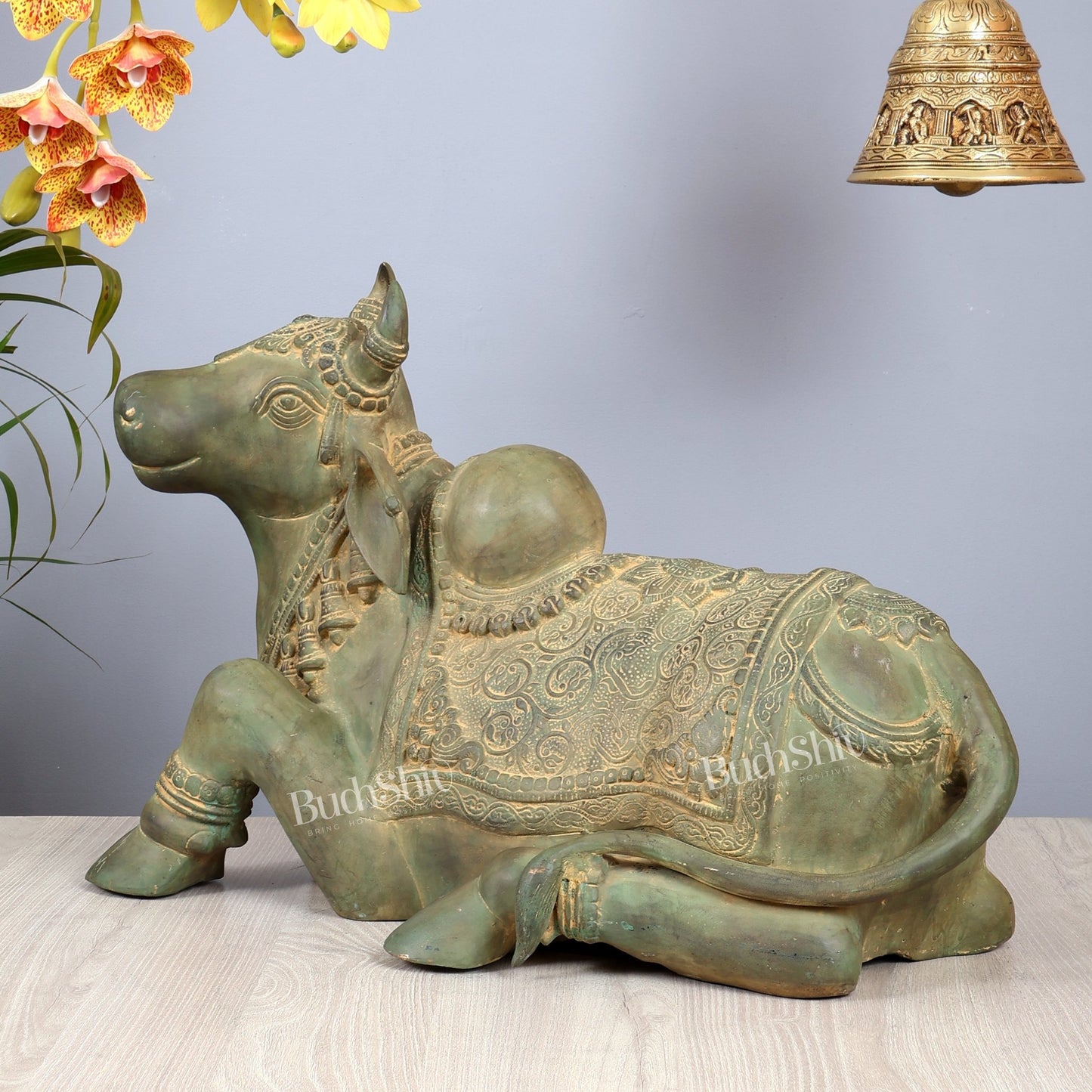 Handcrafted Brass Nandi Idol – Vintage Patina 21" - Budhshiv.com