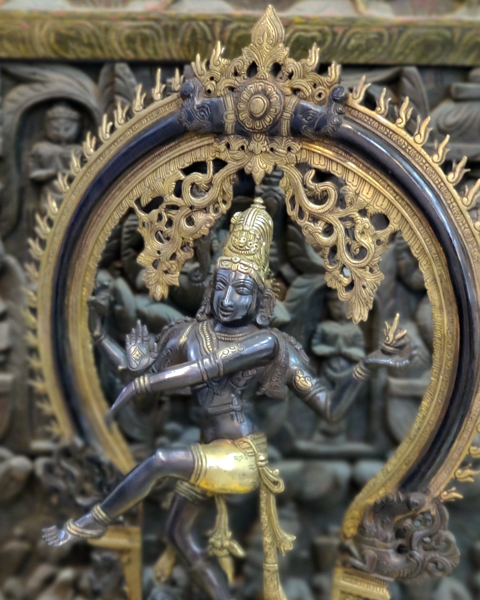 Handcrafted Brass Nataraja Statue - 26 Inch black edition - Budhshiv.com