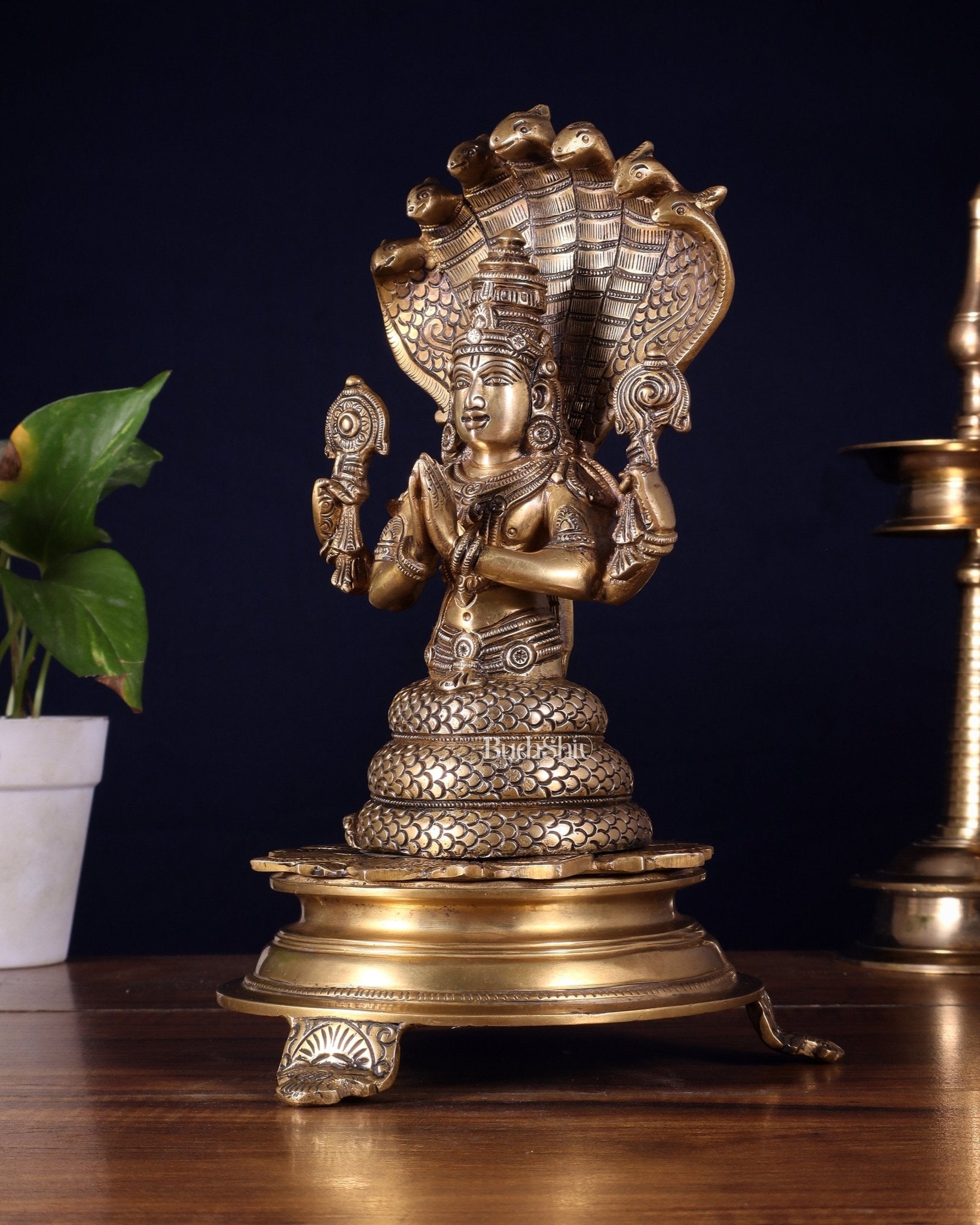Handcrafted Brass Statue of Lord Patanjali, the Father of Yoga | 10.5" - Budhshiv.com