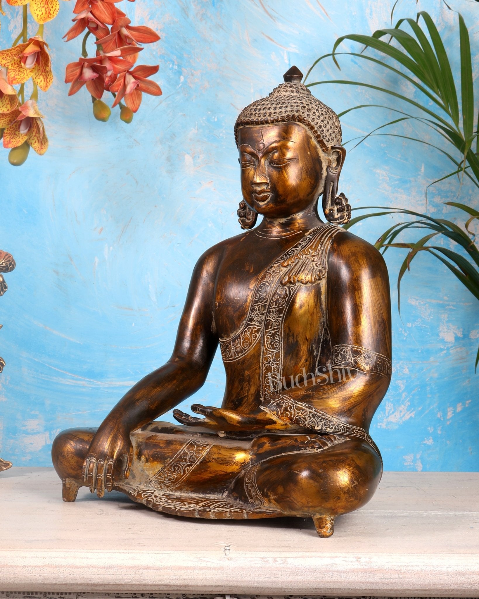 Handcrafted Fine Brass Buddha Statue | Bhoomisparsha Mudra |15" - Budhshiv.com