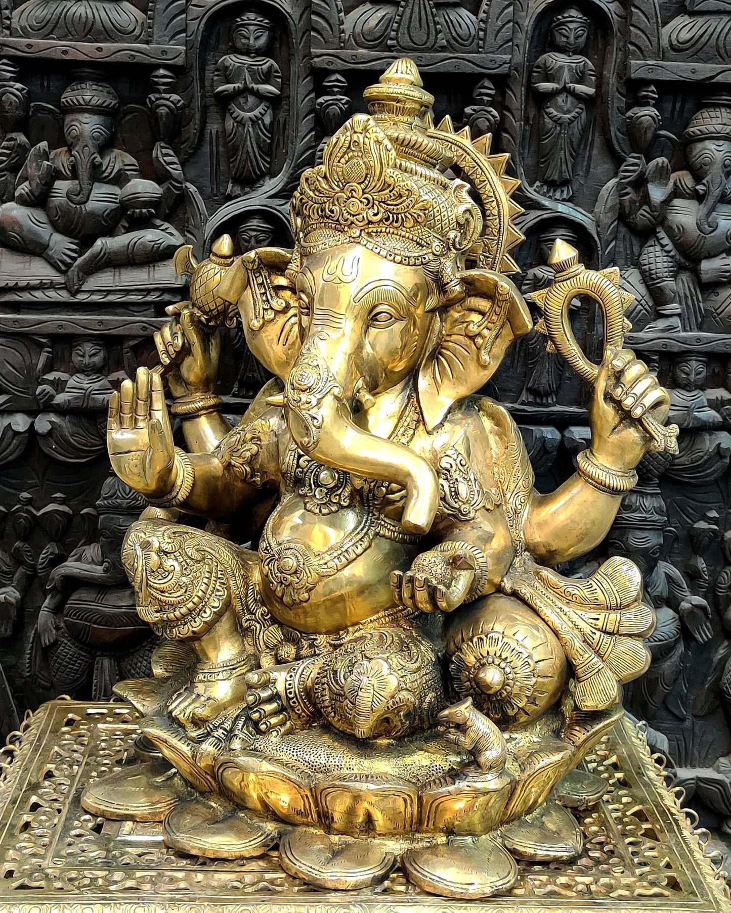 Handcrafted Ganapathi Statue 21": Lord Ganesha Seated on Lotus Base | 30 kg - Budhshiv.com