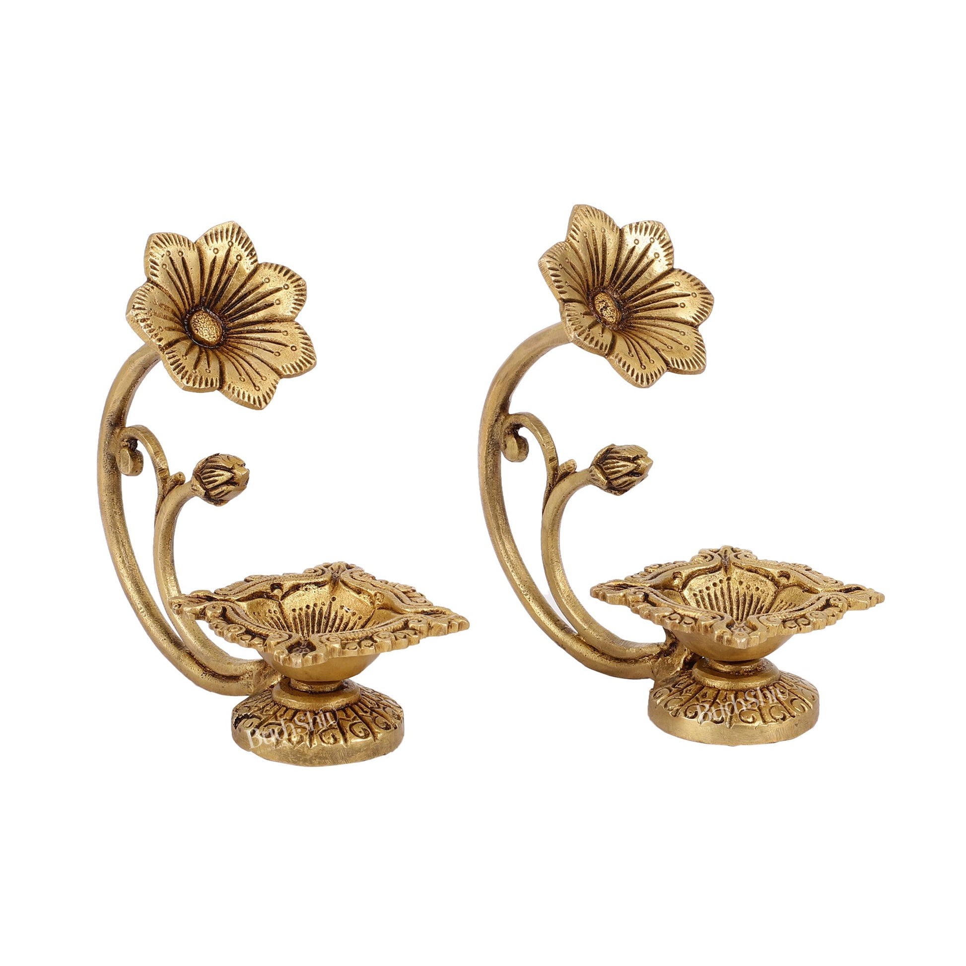 Handcrafted Pure Brass Oil Lamp Diya with Flower Handle - 6 - inch - Budhshiv.com