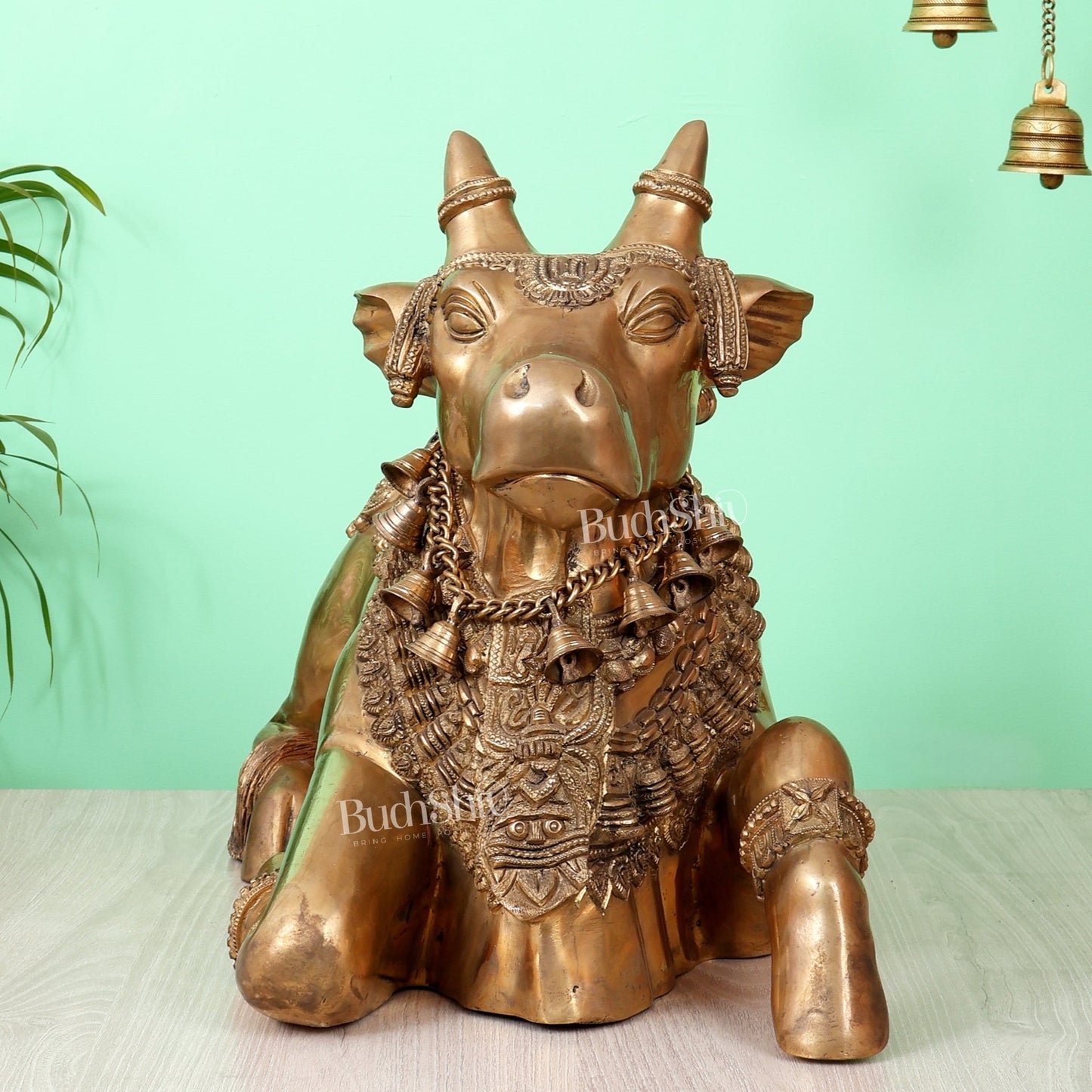 Large Brass Nandi Sculpture – Majestic Temple Design 25 inch antique tone - Budhshiv.com