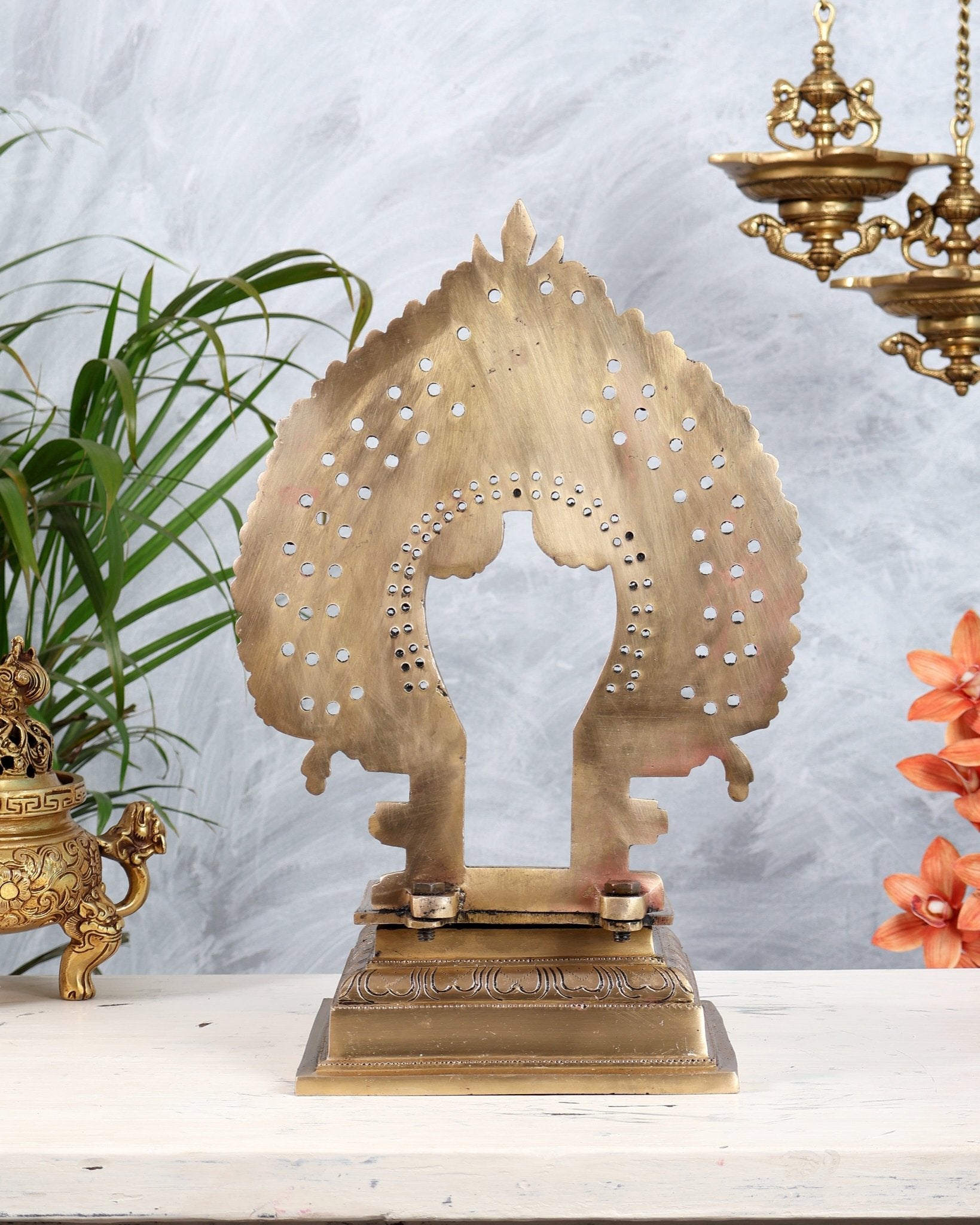 Large Brass Peetha Prabhavali with Kirtimukha Yali Design | Temple Backdrop for God Idols 14.75" - Budhshiv.com
