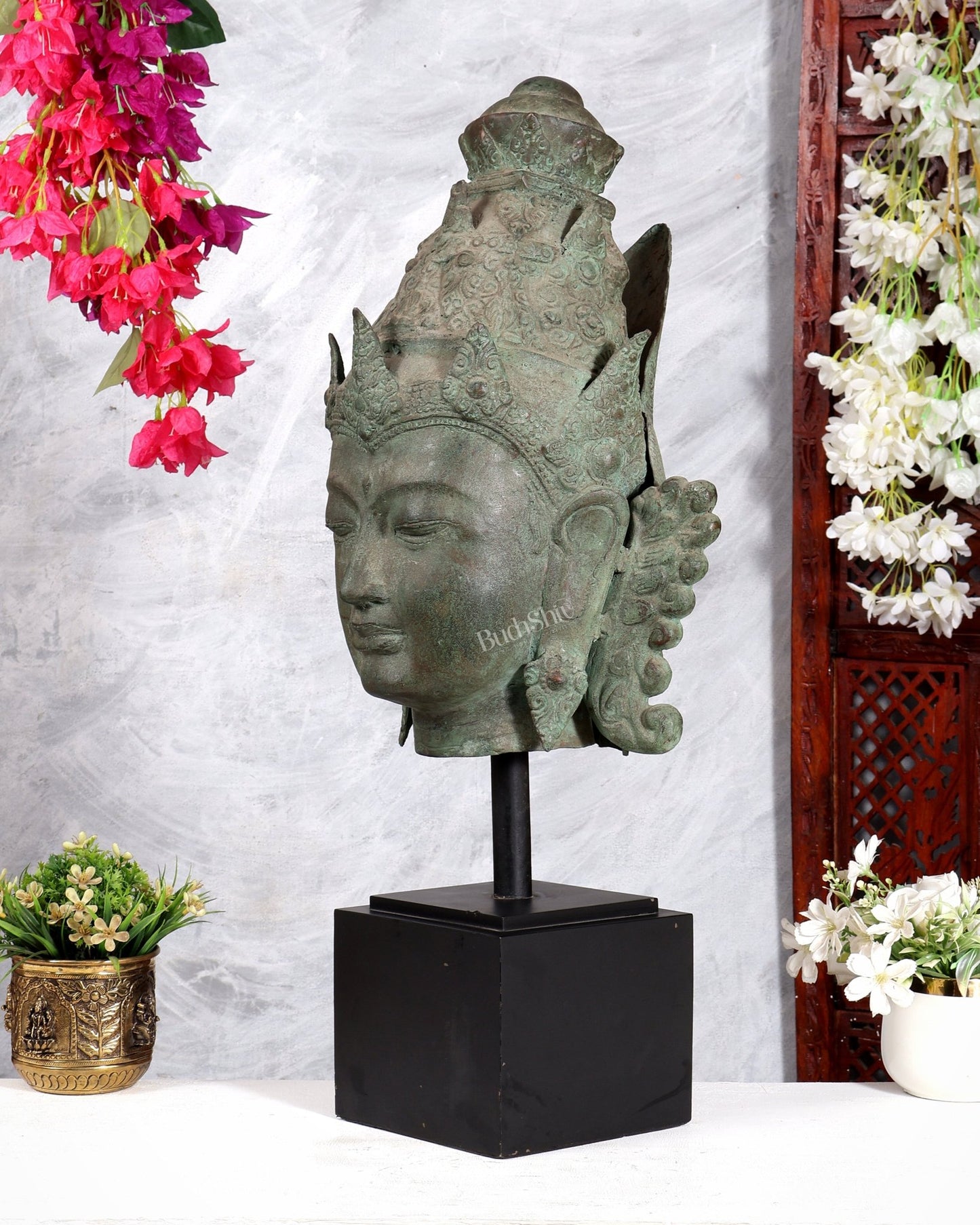 Large Lord Vishnu Face – Indonesian Bronze Handcrafted Sculpture - Budhshiv.com