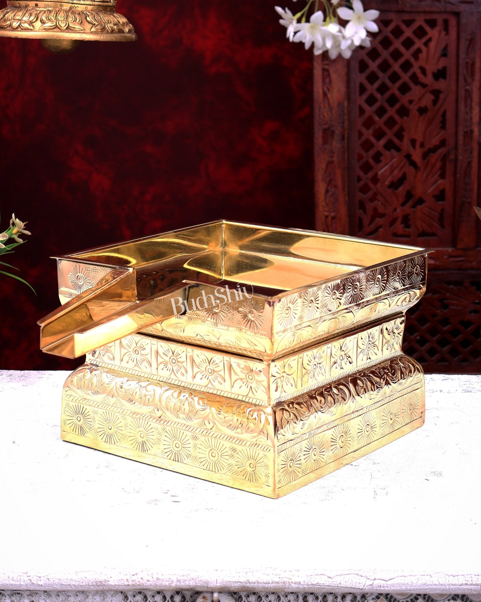 Large Premium Brass Abhishekam Patra with 14-Inch Idol Platform – Traditional Pooja Essential - Budhshiv.com