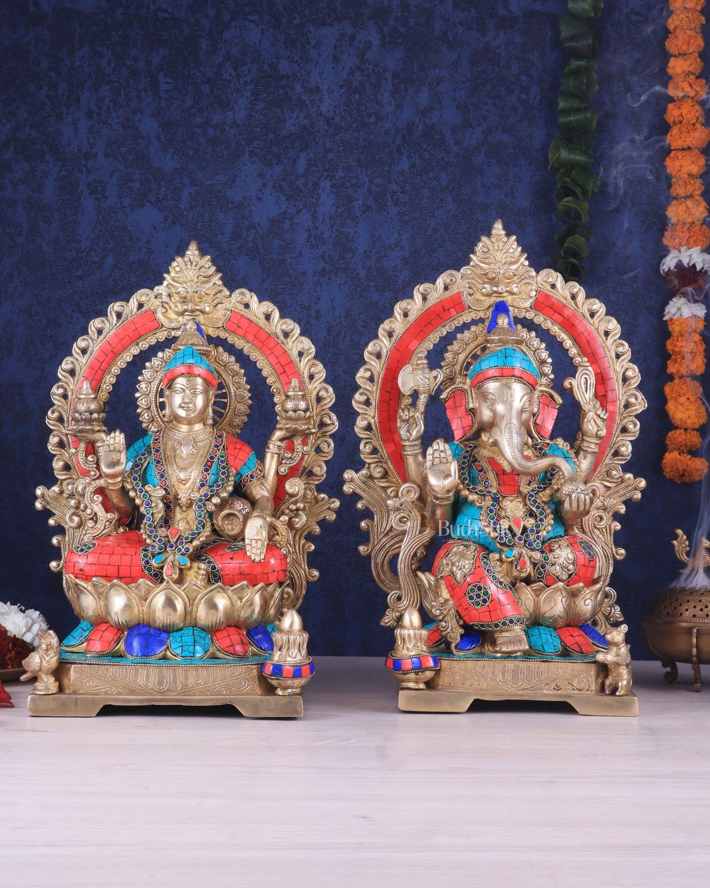 Lord Ganesha and Goddess Lakshmi Brass Statues - Height 18 inches - Budhshiv.com