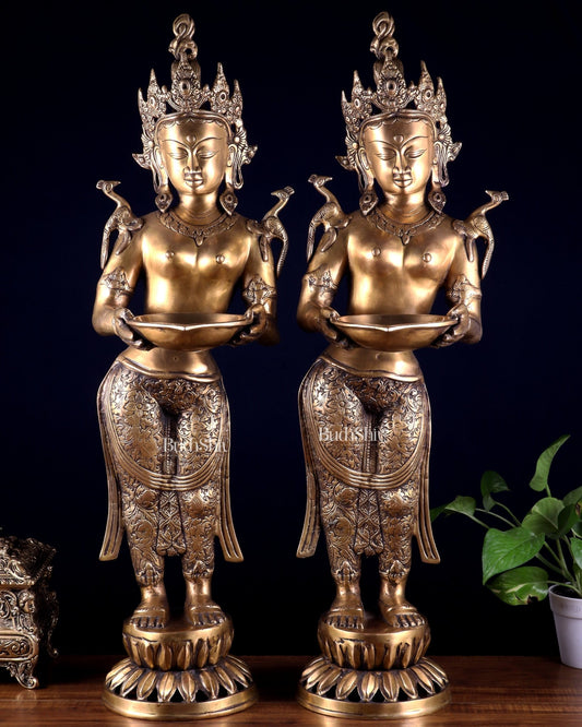 Pair of Brass Deep Lady Welcome Lady Statues – Entrance Decor | 30.5" - Budhshiv.com
