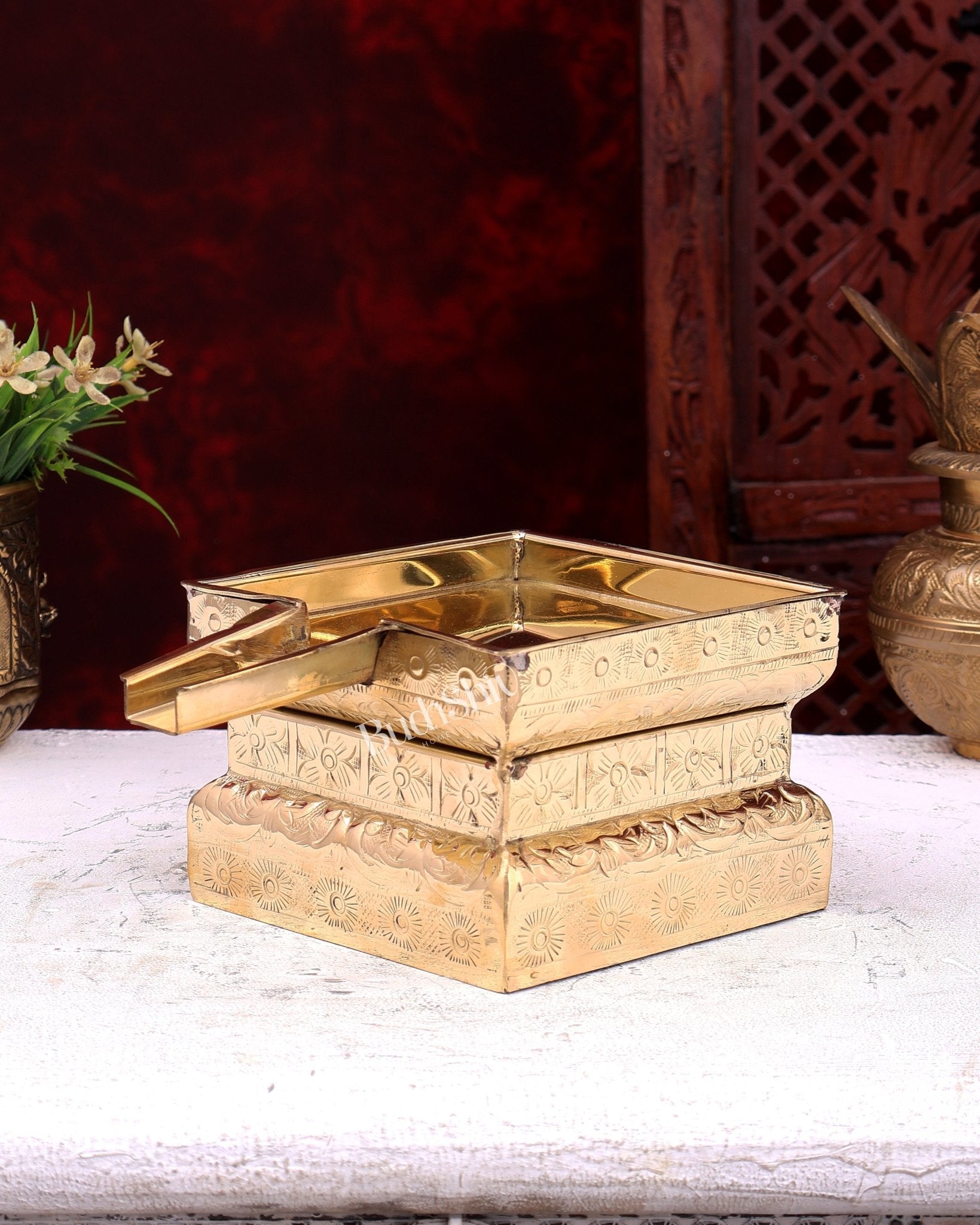 Premium Brass Abhishekam Patra with 8.5-Inch Idol Platform – Traditional Pooja Essential - Budhshiv.com