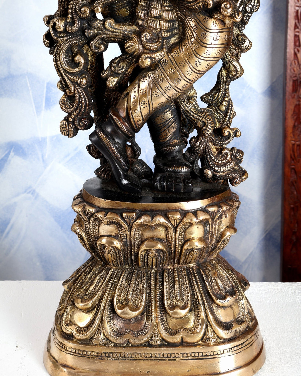 Premium Brass Lord Krishna Statue – Midnight Black Finish Handcrafted Divine Sculpture 30 inch - Budhshiv.com