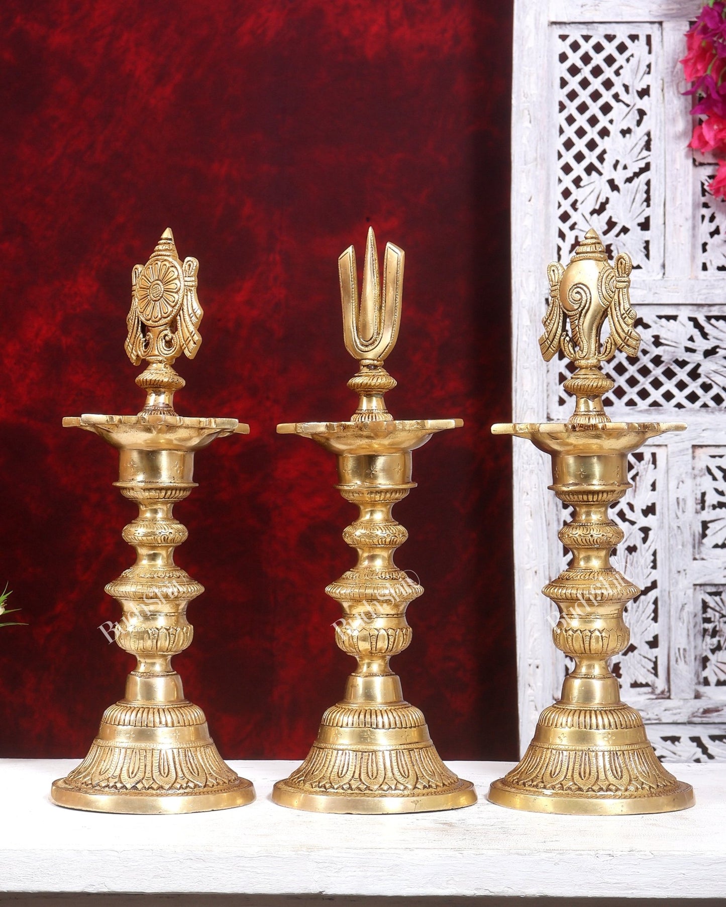 Premium Brass Shankh Chakra Namah Diya Vilakku 16.5 inch - Budhshiv.com