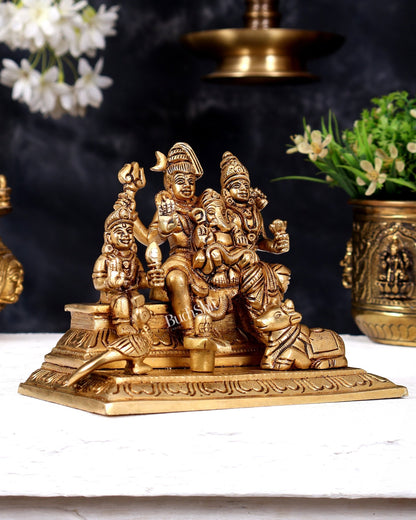 Premium Brass Shiv Parivar Idol 5 inch - Budhshiv.com