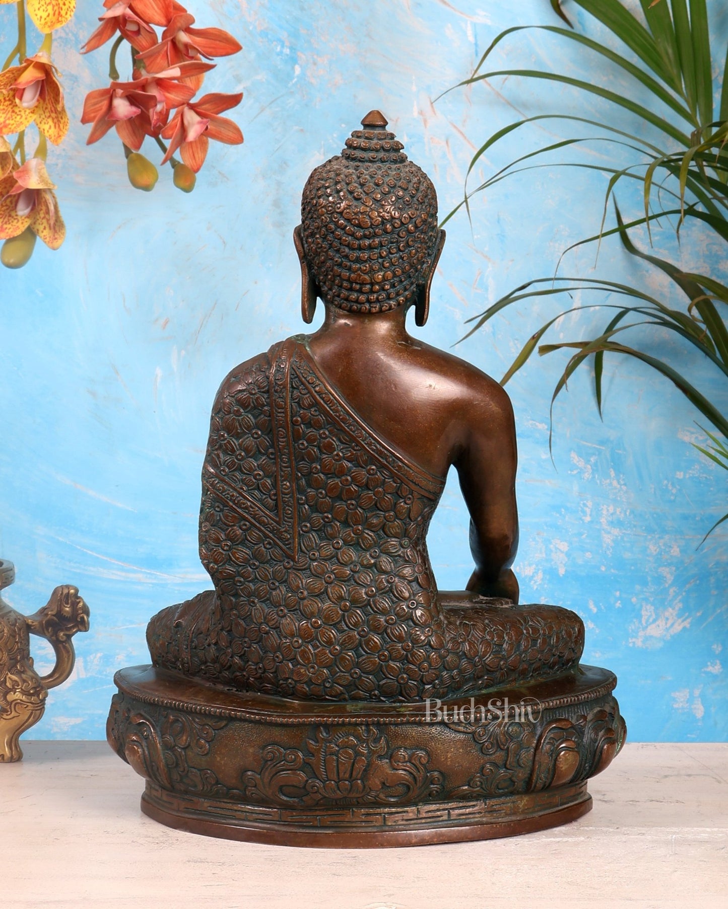 Pure Brass Antique Buddha bhoomisparsha mudra Statue - 13.5" Height - Budhshiv.com