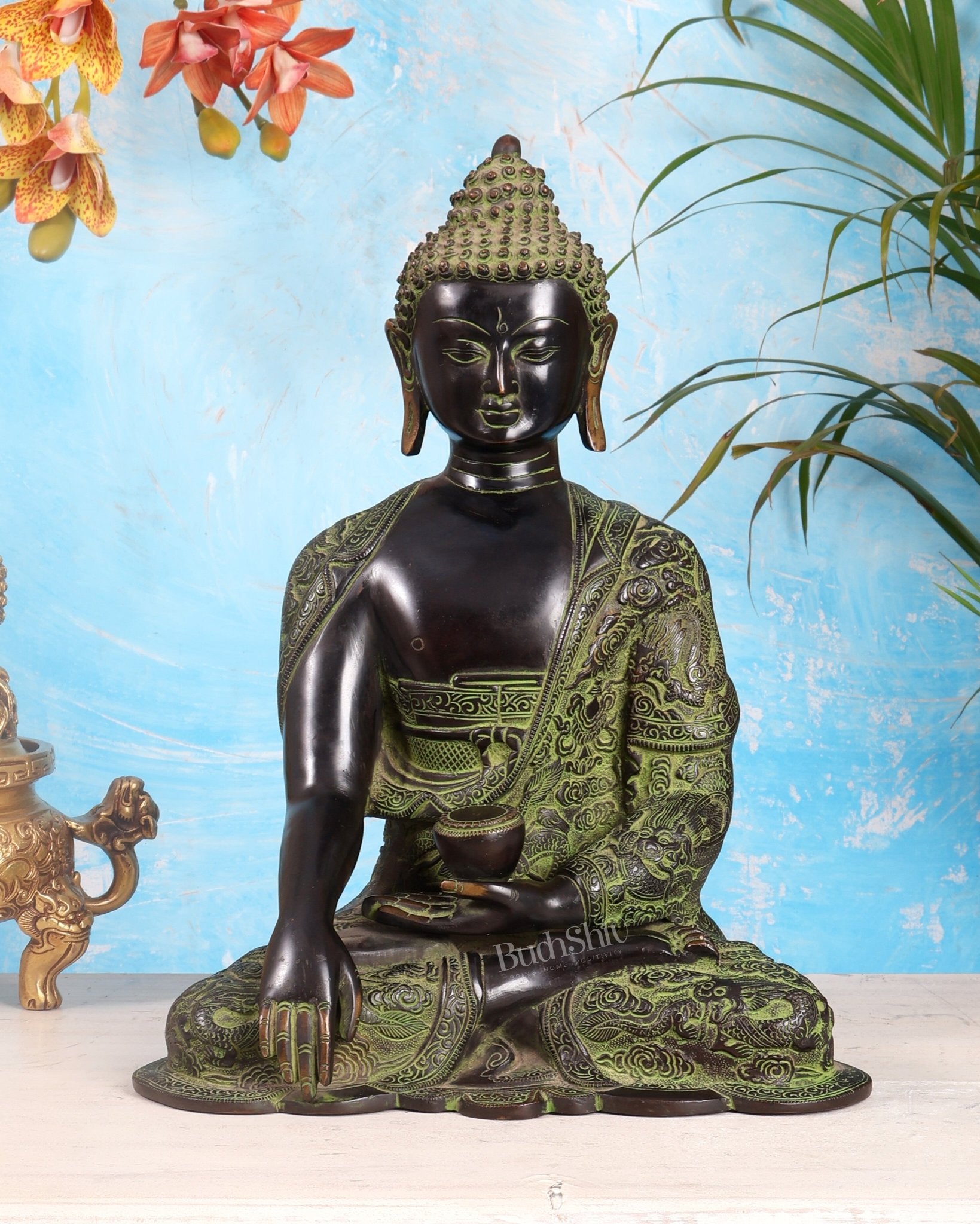 Pure Brass Buddha Bhoomisparsha Nirvana Mudra with Dragon Carvings | 14 inch - Budhshiv.com
