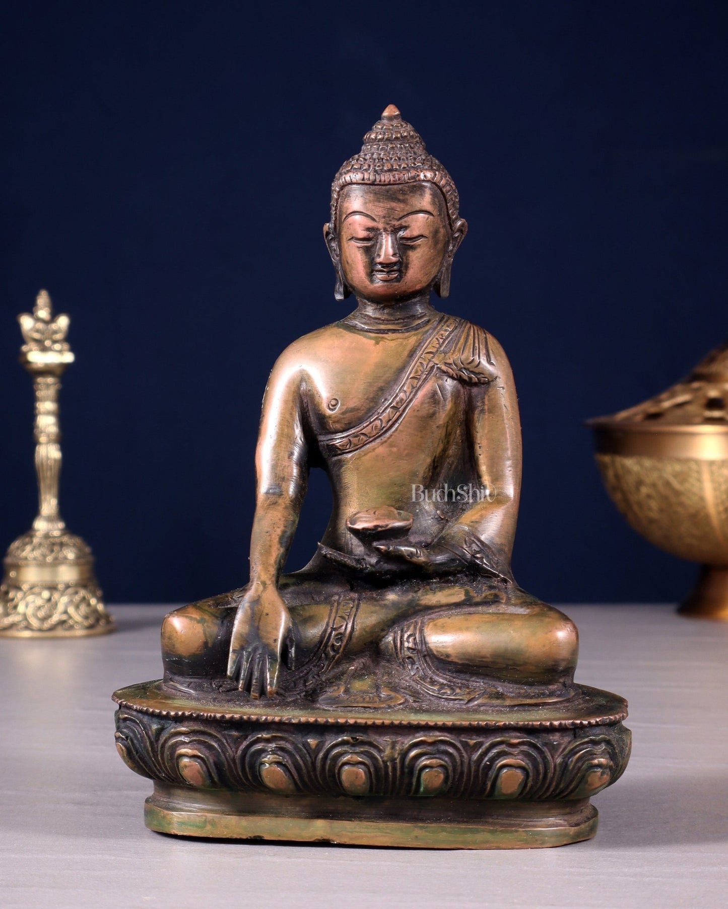 Pure Brass Buddha Bhumisparsha Nirvana Mudra Idol 5.5" - Budhshiv.com