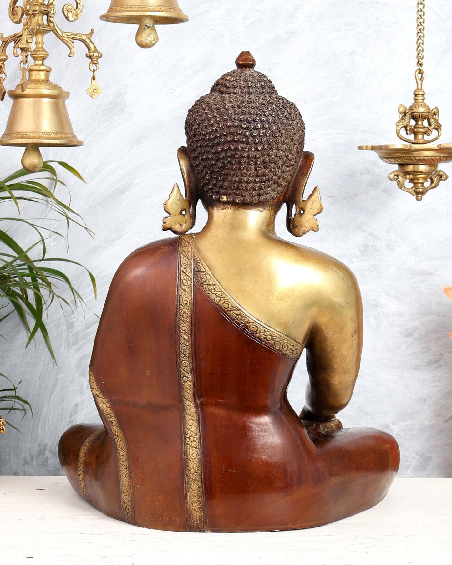 Pure Brass Buddha in Bhumisparsha Mudra Statue - 21" | large size - Budhshiv.com