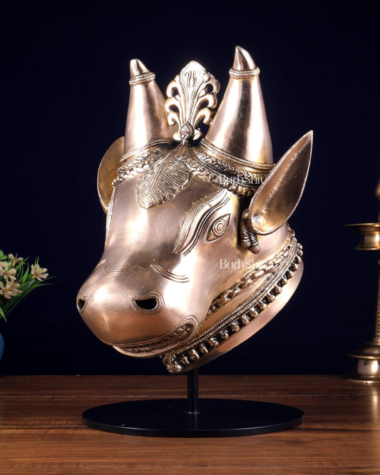 Pure Brass Bull Head Artefact – Table Décor - Budhshiv.com