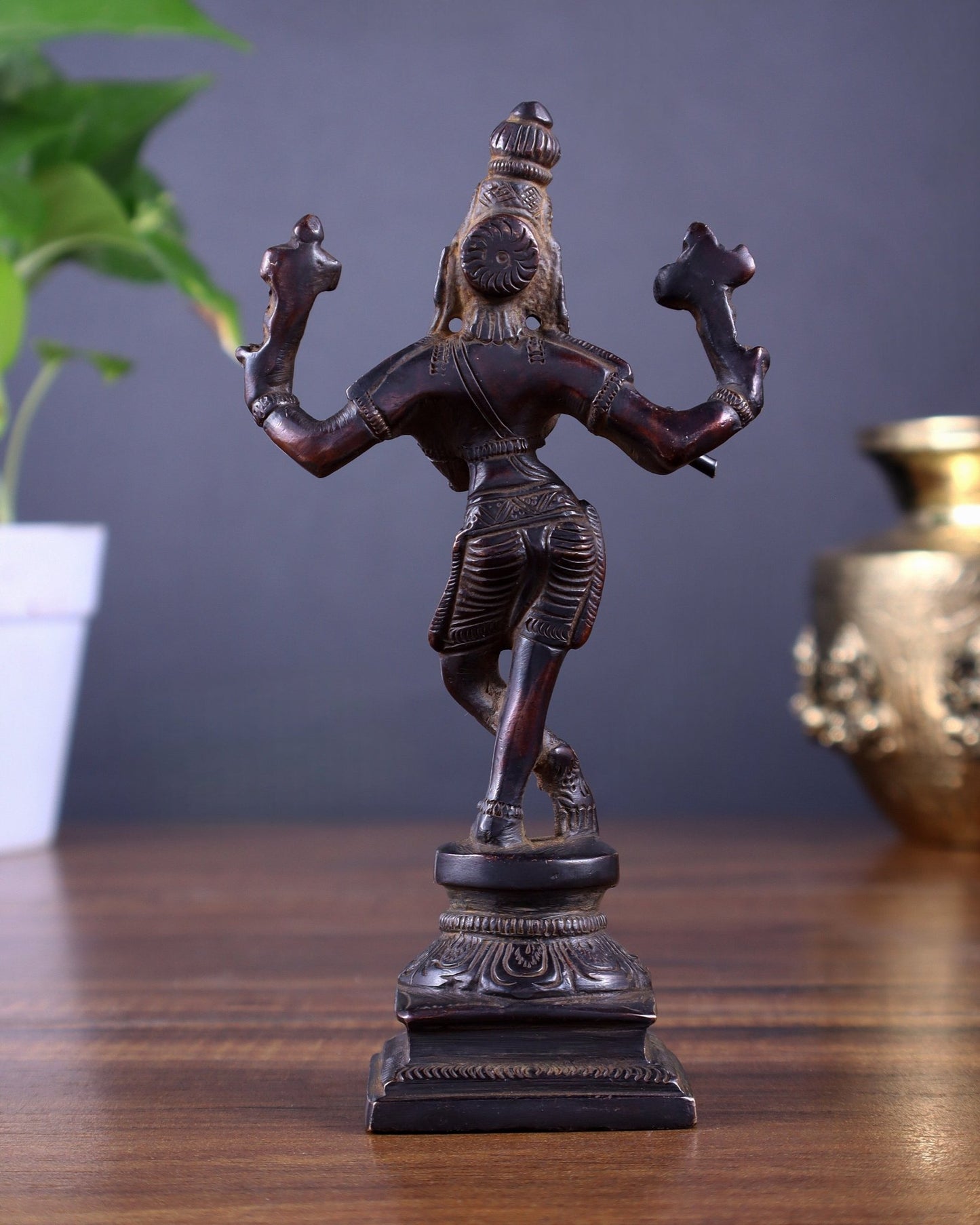 Pure Brass Charbhuja Krishna (Vishnu Roopam) Idol 6" - Budhshiv.com