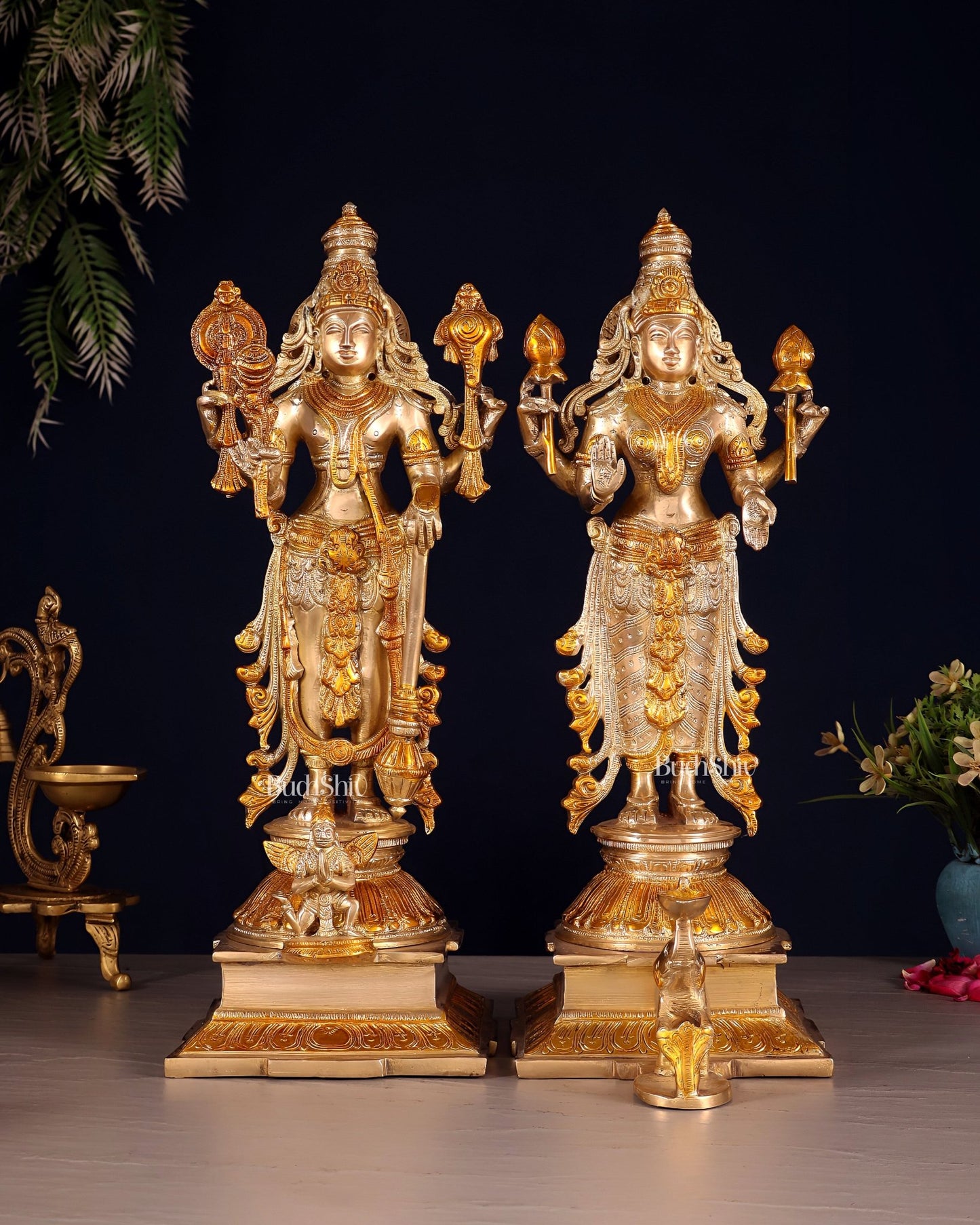 Pure Brass Chola Style Vishnu Set – Vishnu with Garuda & Lakshmi | 14 Inch - Budhshiv.com