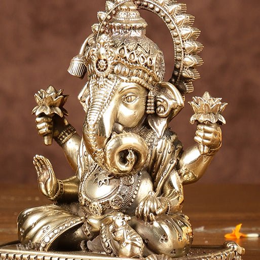 Pure Brass Dagduseth Ganapati Idol | Intricately Carved | Height 4 inch - Budhshiv.com