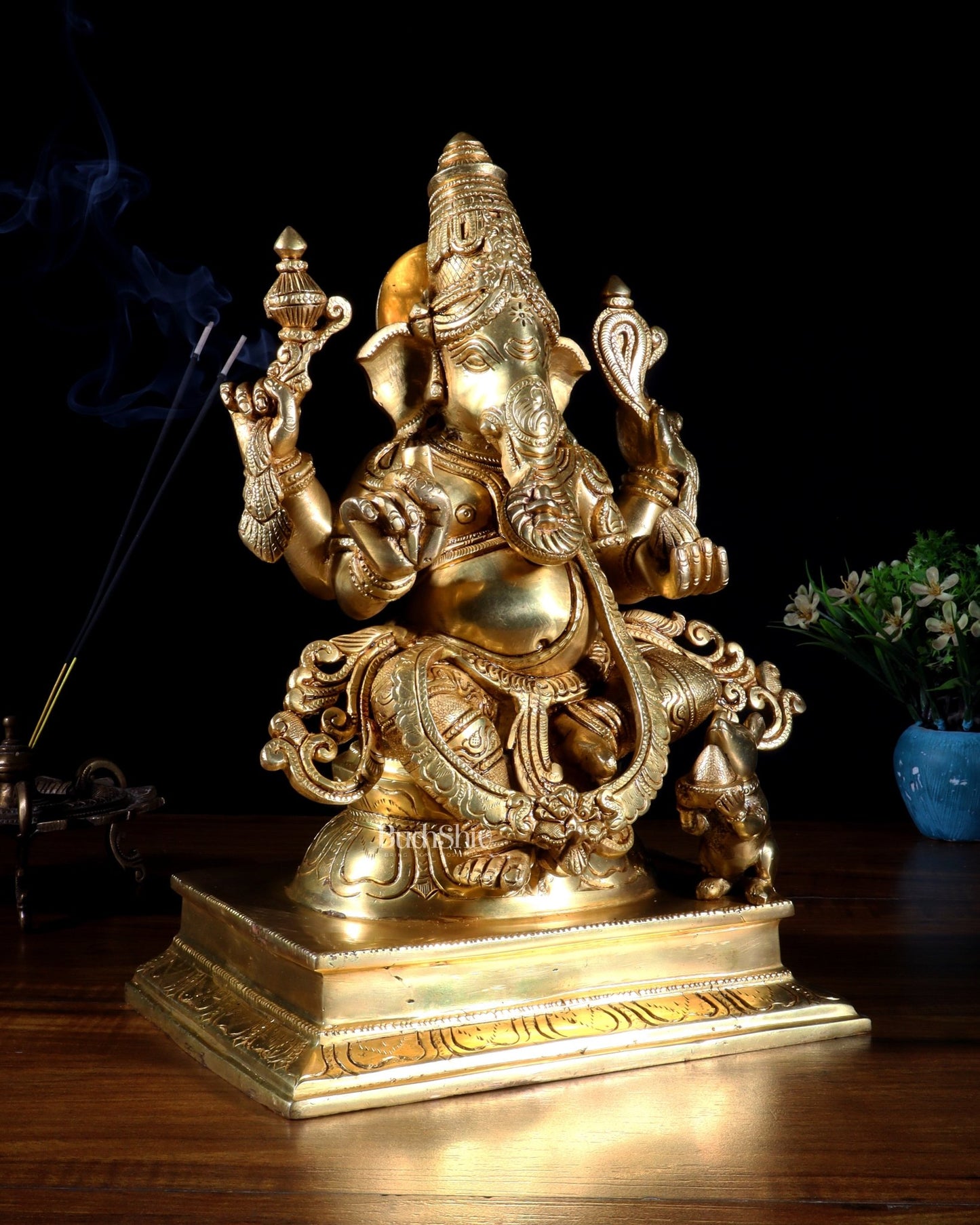 Pure Brass Dakshinabhimukhi Ganapati Statue 13" right side trunk ganesha idol valampuri - Budhshiv.com