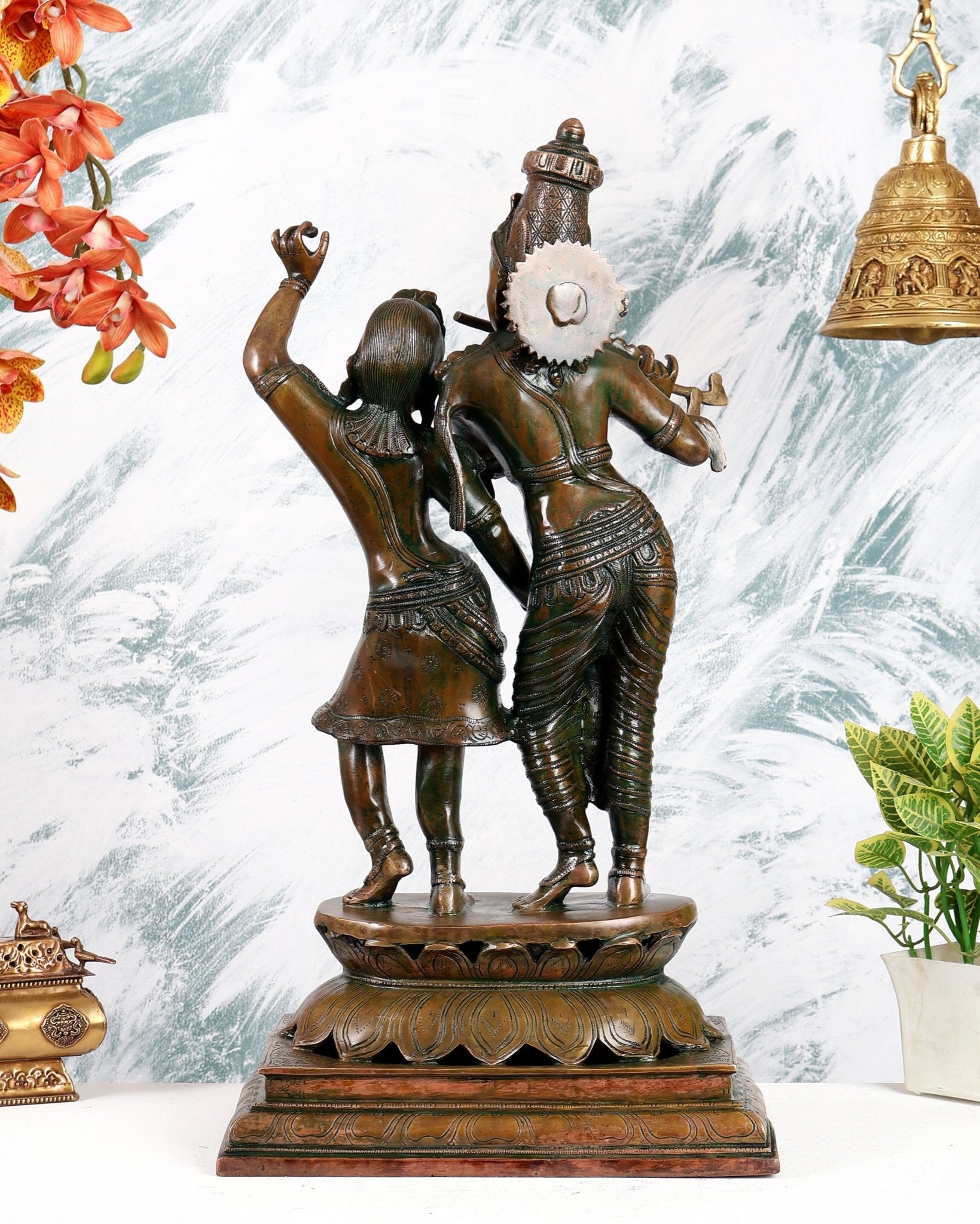 Pure Brass Dancing Radha Krishna Statue with Added Chola Copper – Divine Couple Sculpture (24 Inches) - Budhshiv.com